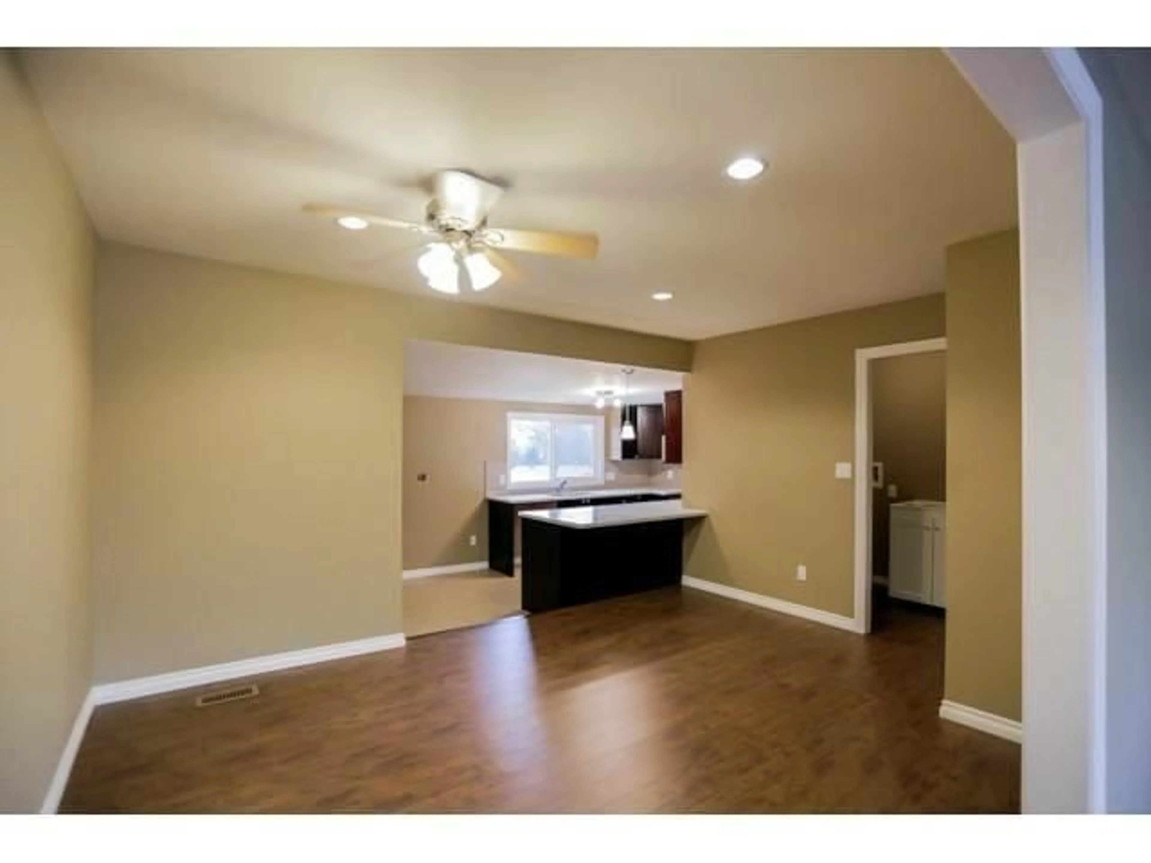 Unknown for 10663 138 STREET, Surrey British Columbia V3T4K7