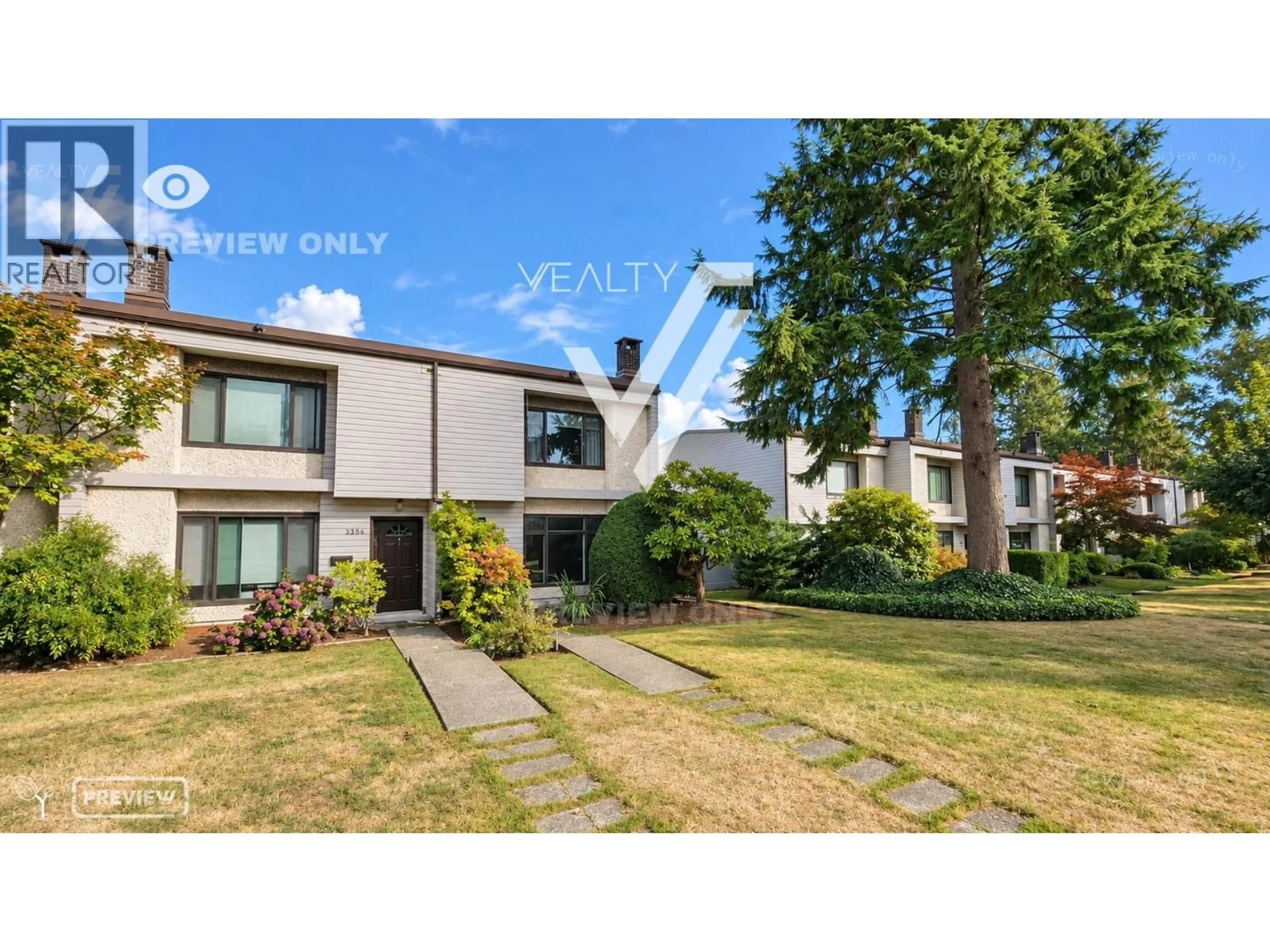A pic from outside/outdoor area/front of a property/back of a property/a pic from drone, street for 3352 VINCENT STREET, Port Coquitlam British Columbia V3B5E1