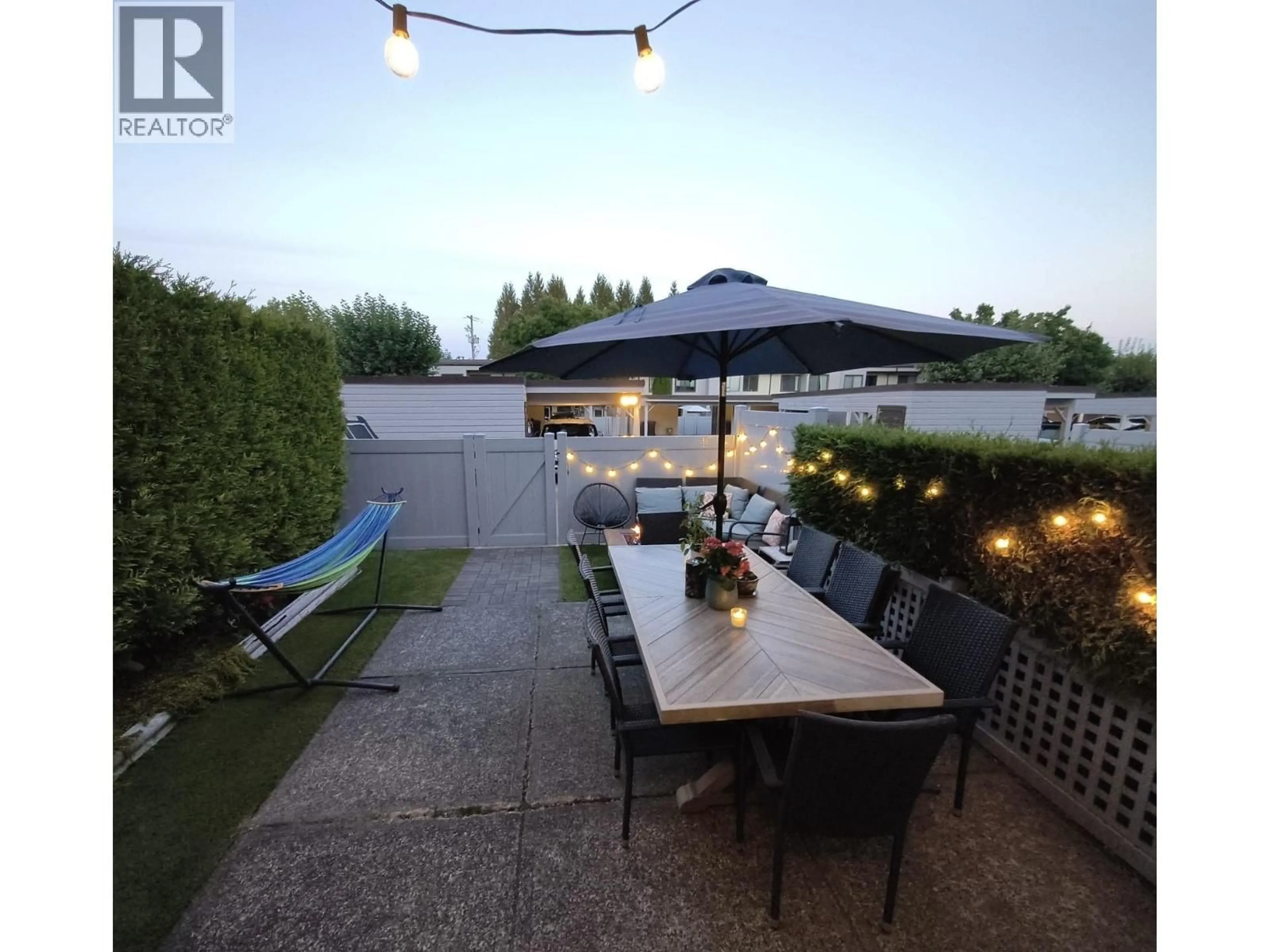 Patio, street for 3352 VINCENT STREET, Port Coquitlam British Columbia V3B5E1