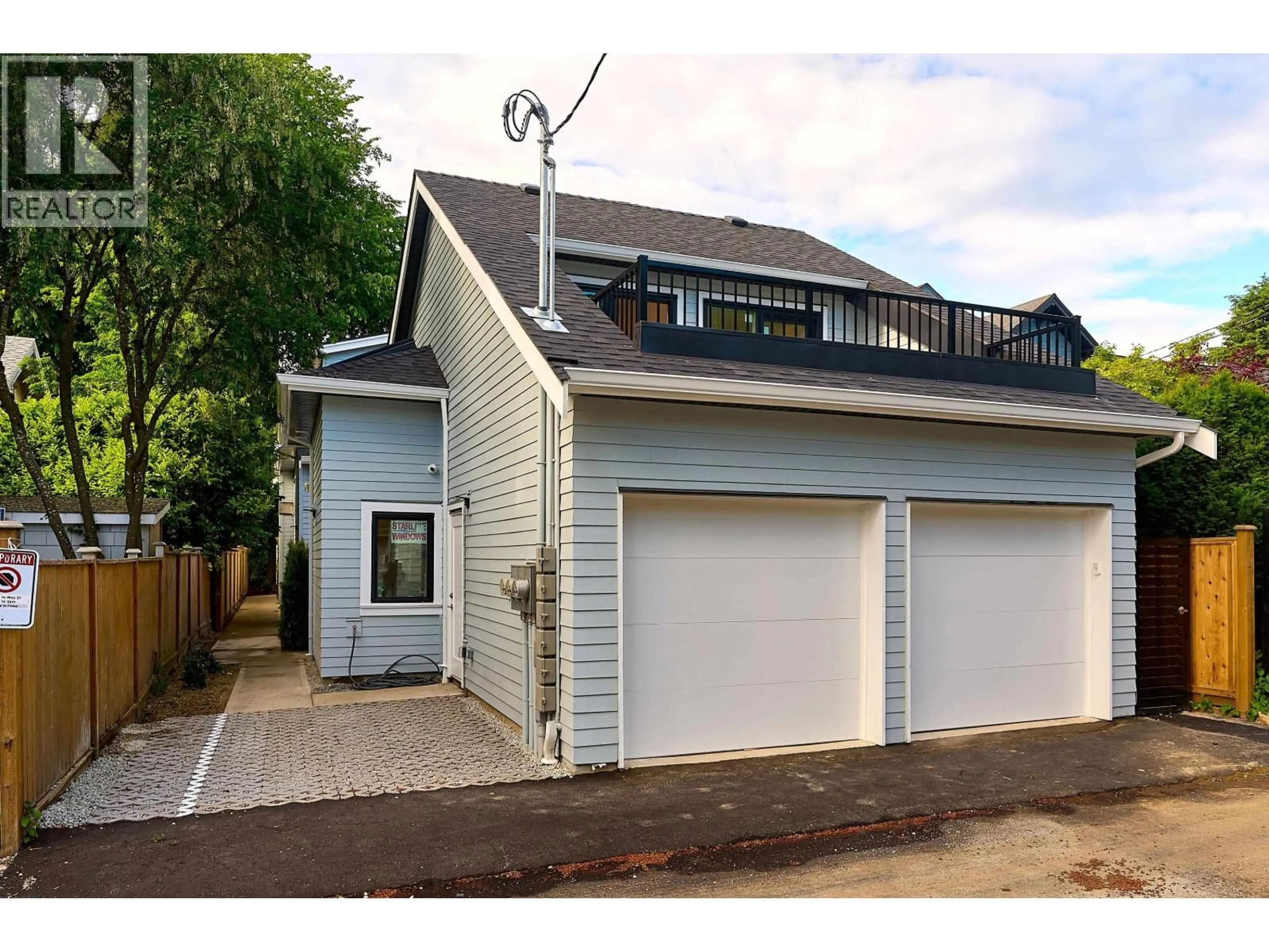 Unknown for 3674 1ST AVENUE, Vancouver British Columbia V6R1H2