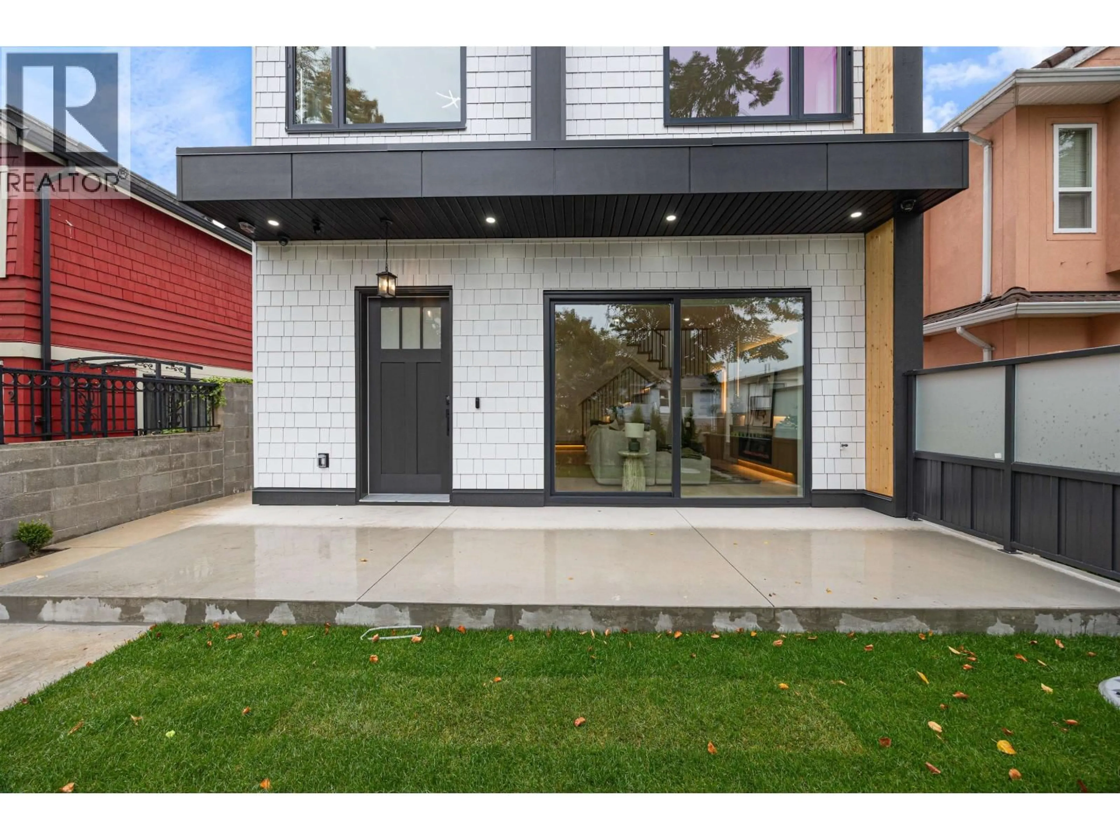 Home with brick exterior material, street for 1 - 2070 26TH AVENUE, Vancouver British Columbia V5N2W4