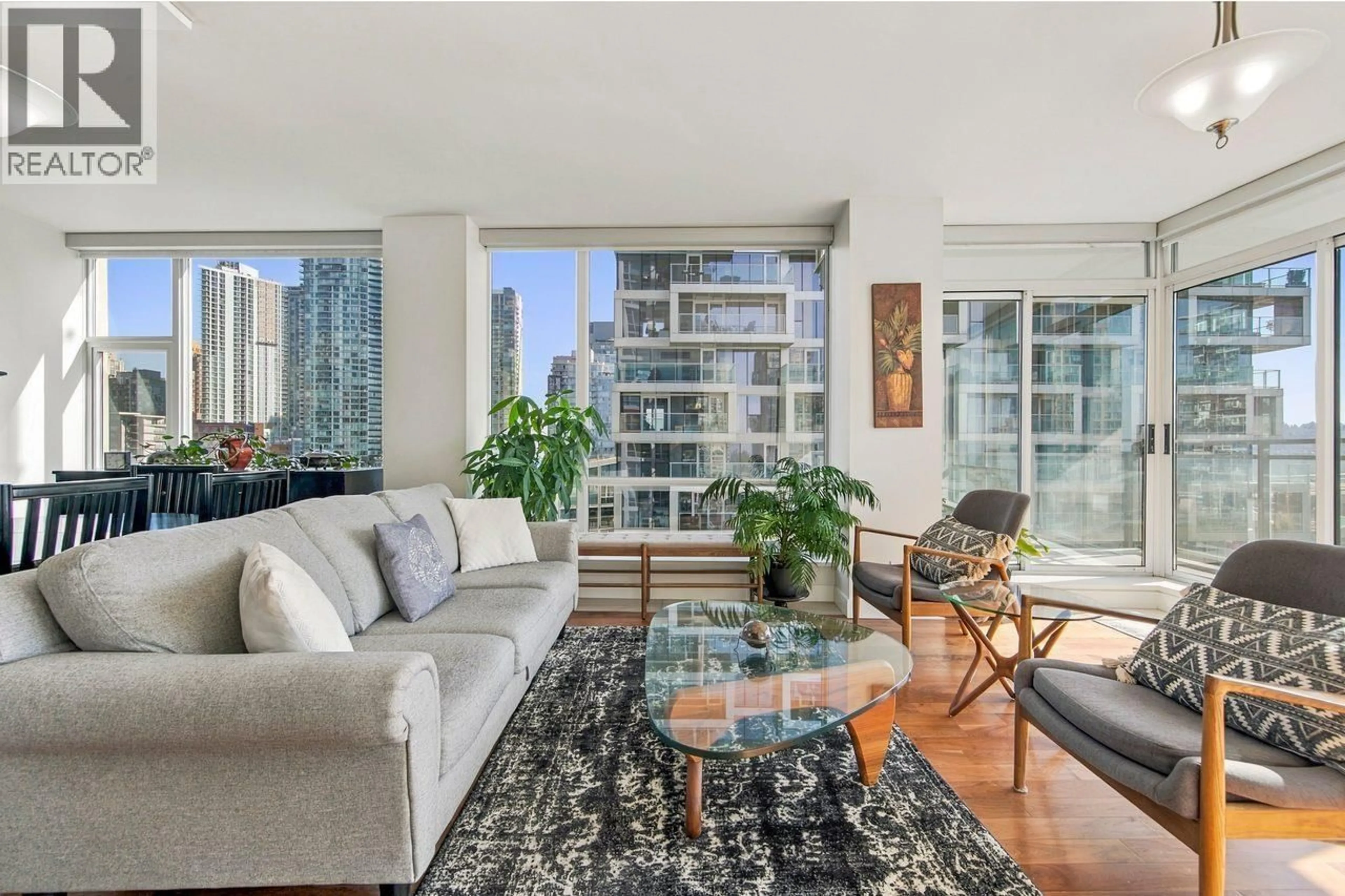 Living room with furniture, unknown for 1004 - 1455 HOWE STREET, Vancouver British Columbia V6Z1C2
