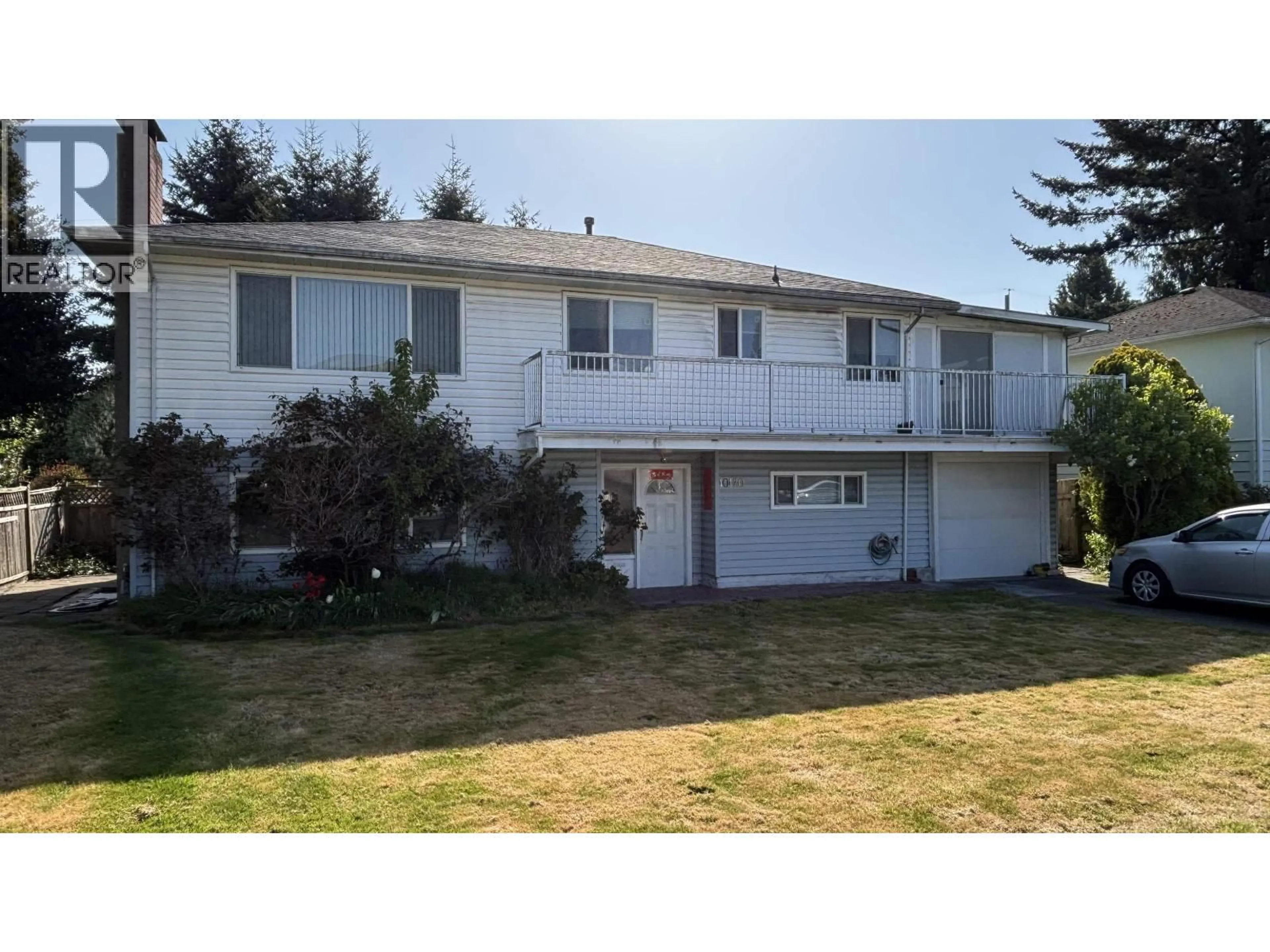 Home with vinyl exterior material, street for 10120 AINTREE CRESCENT, Richmond British Columbia V7A3T8