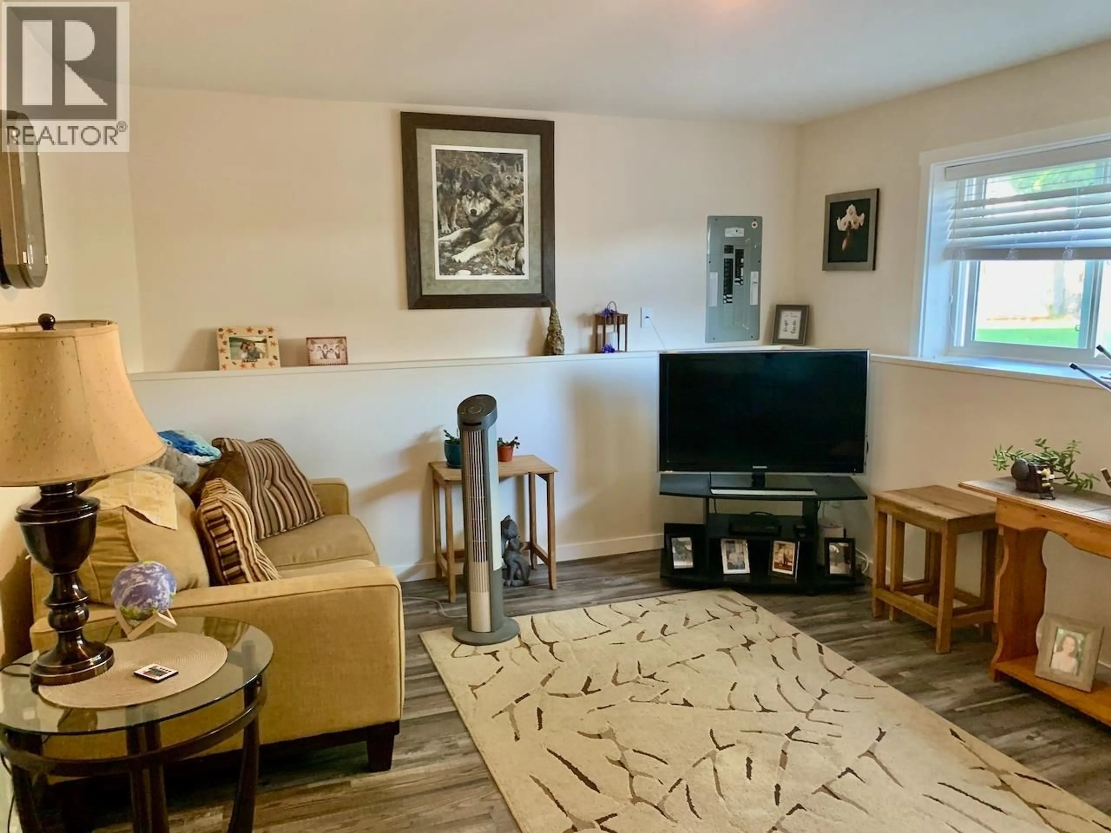 Living room with furniture, unknown for 974 HUSTON STREET, Williams Lake British Columbia V2G2V4
