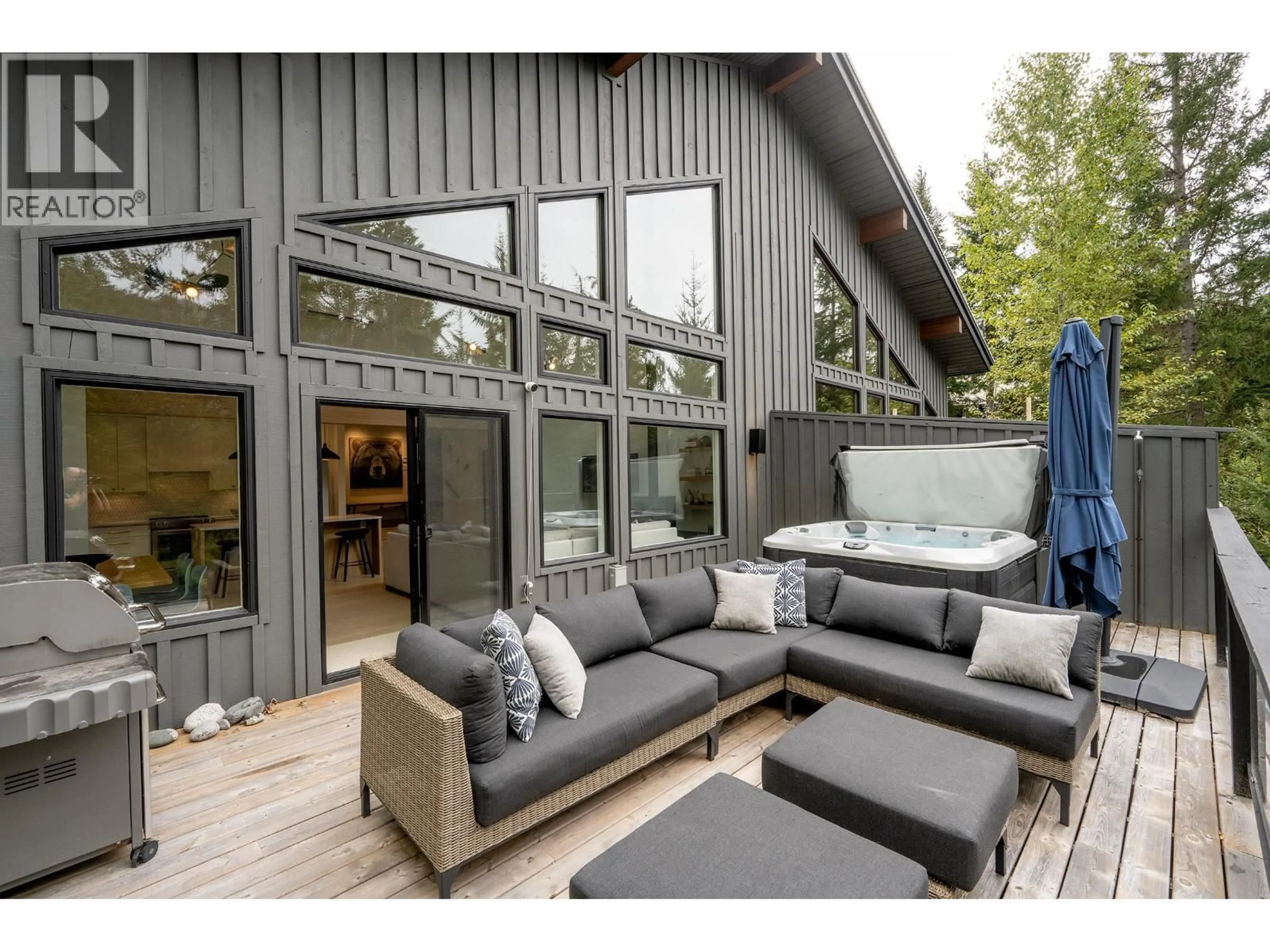 Patio, mountain view for 6260 EAGLE DRIVE, Whistler British Columbia V8E0C7