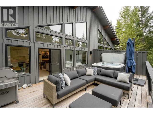 6260 EAGLE DRIVE, Whistler 4