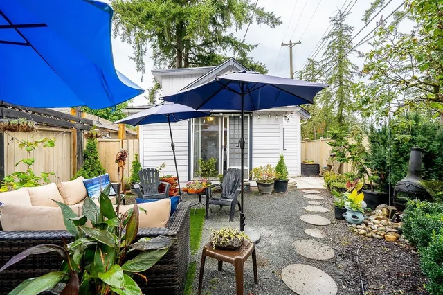 338 BALSAM STREET, Cultus Lake 2