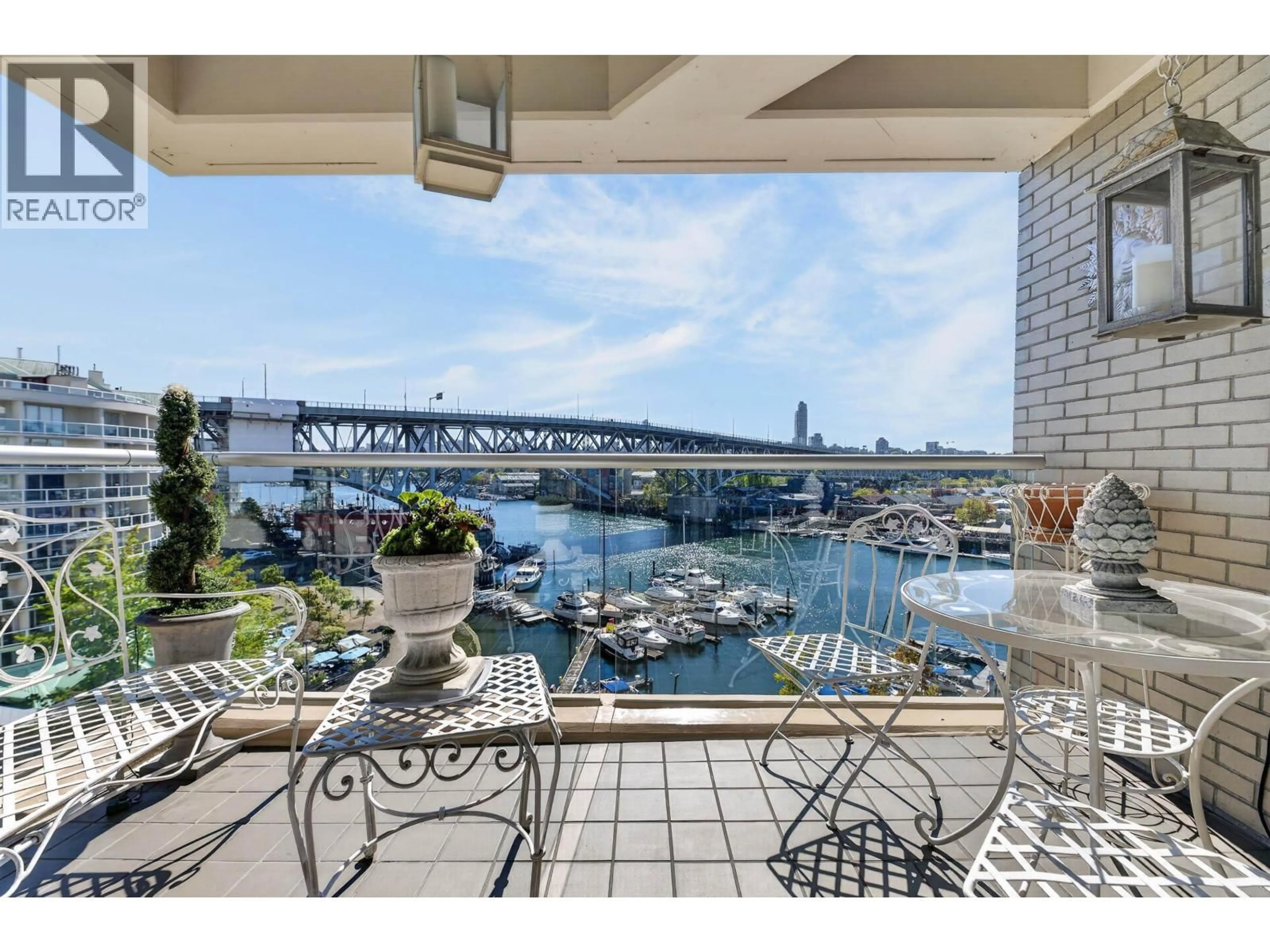 Patio, water/lake/river/ocean view for 804 - 1600 HORNBY STREET, Vancouver British Columbia V6Z2S4