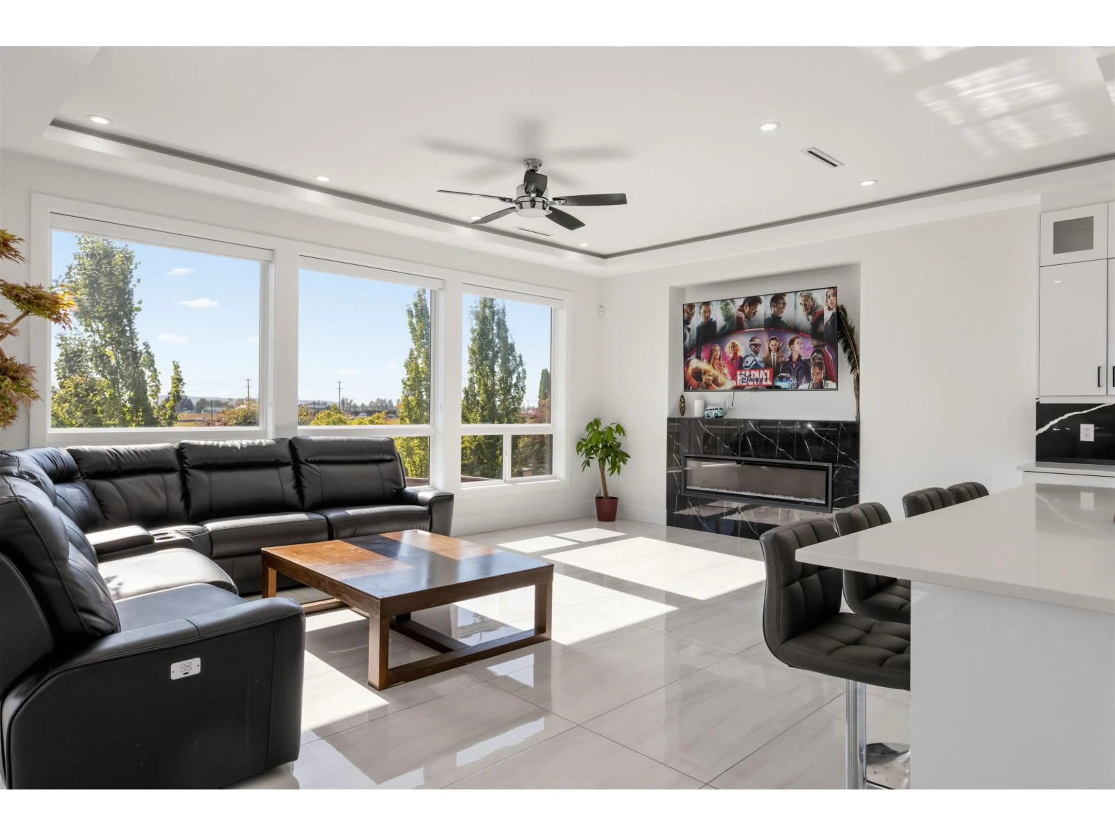 Home theater for 17018 57 AVENUE, Surrey British Columbia V3S8P3