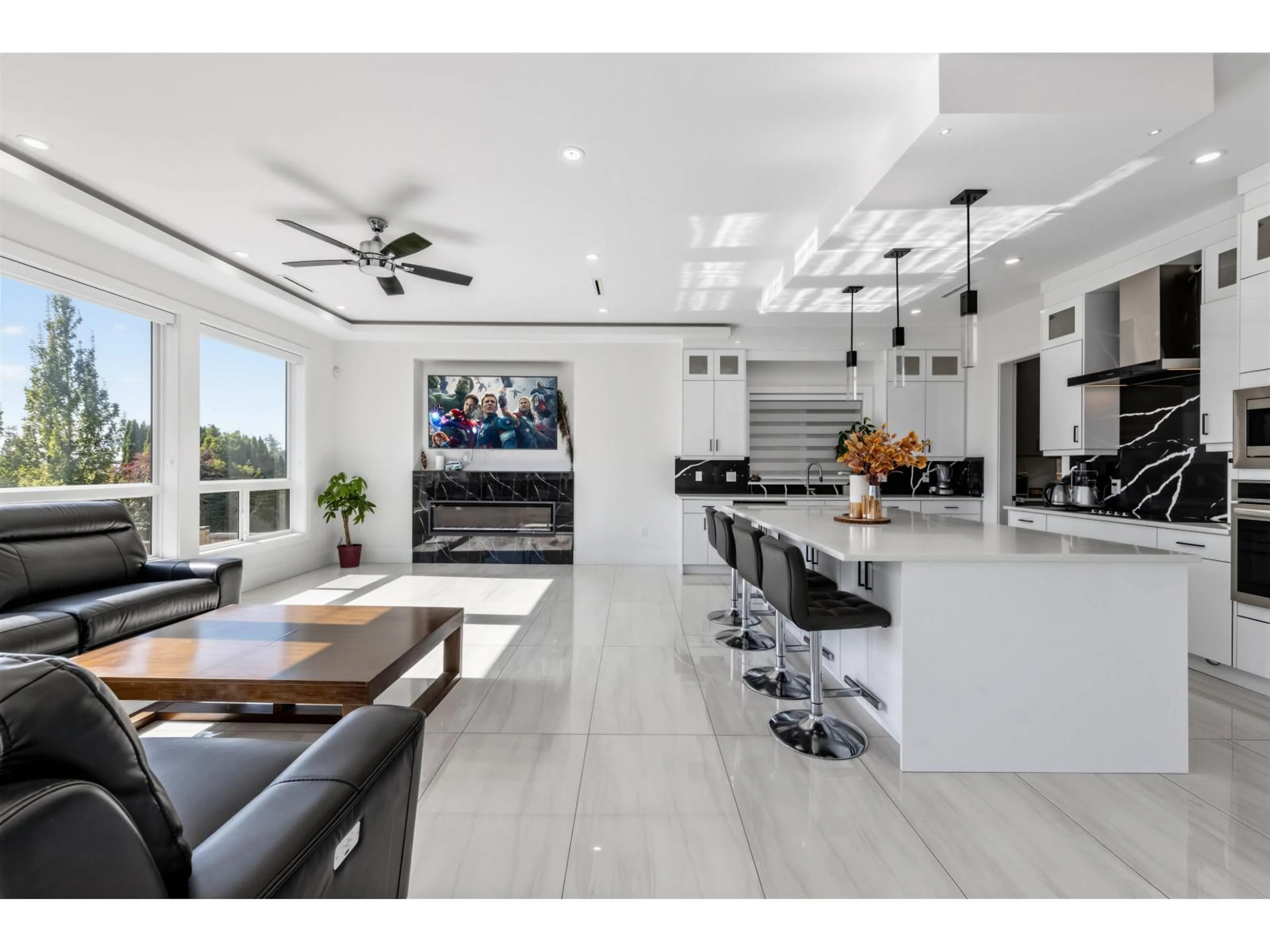 Open concept kitchen, ceramic/tile floor for 17018 57 AVENUE, Surrey British Columbia V3S8P3