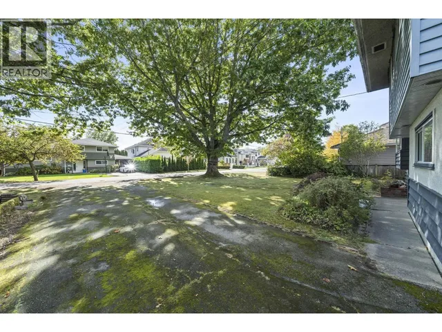 3471 TRUMOND AVENUE, Richmond 4