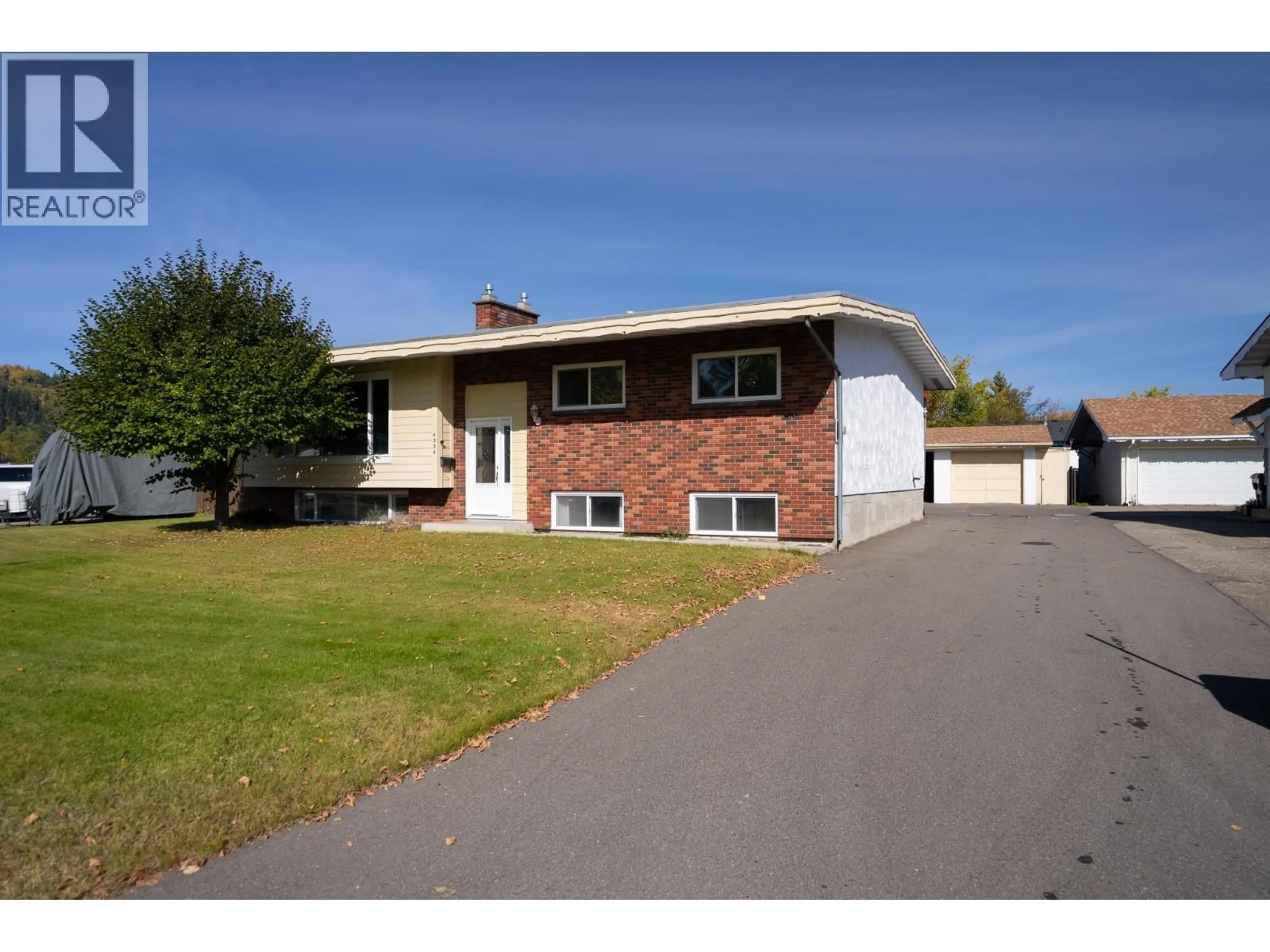 Unknown for 4334 EAGLENEST CRESCENT, Prince George British Columbia V2M4Y6