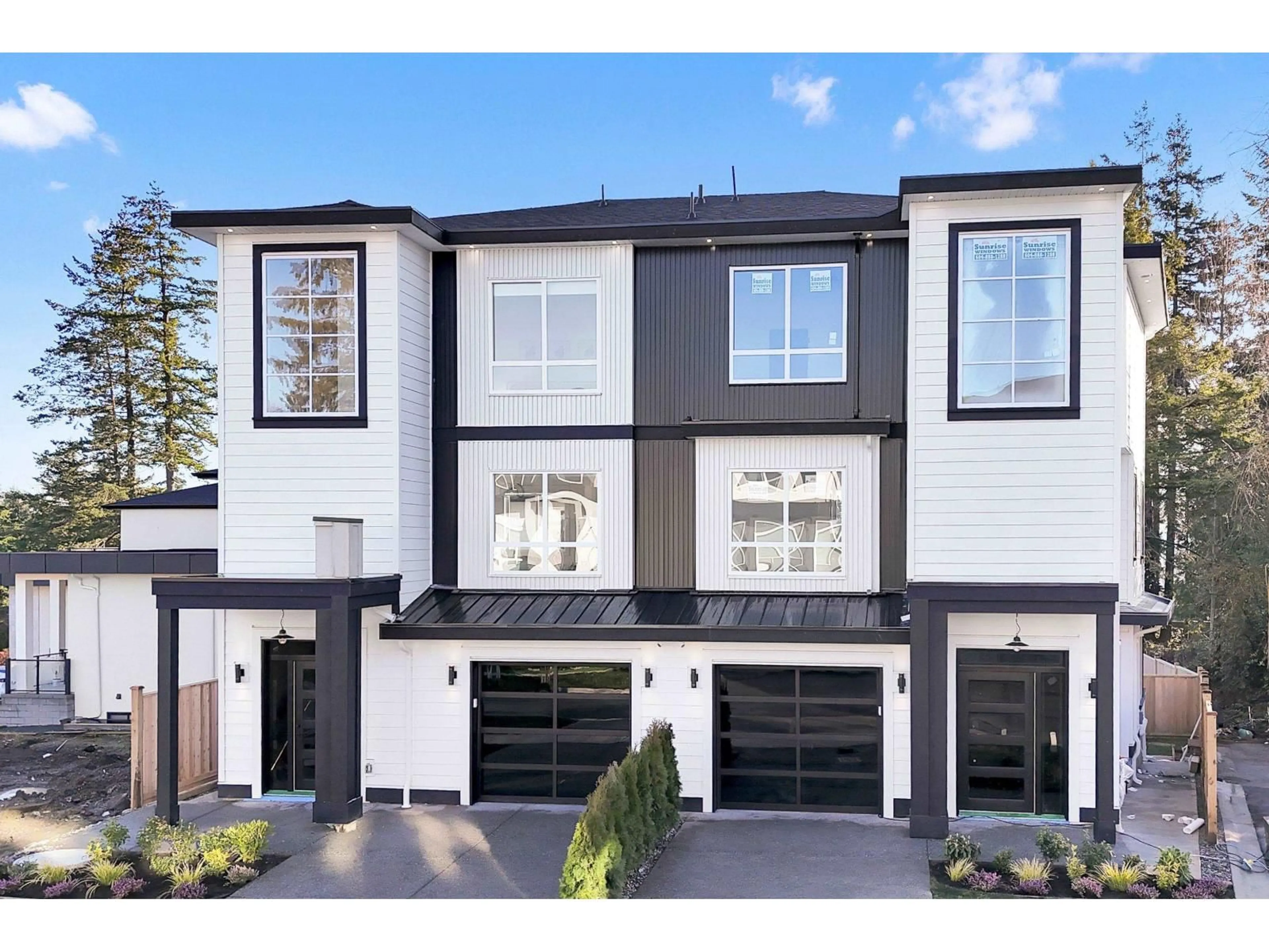 Unknown for 102 - 16058 9A AVENUE, Surrey British Columbia V4A4W5