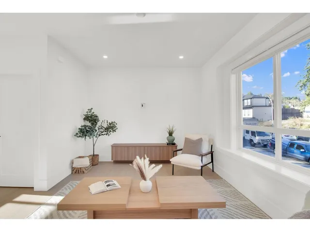 102 - 16058 9A AVENUE, Surrey 4