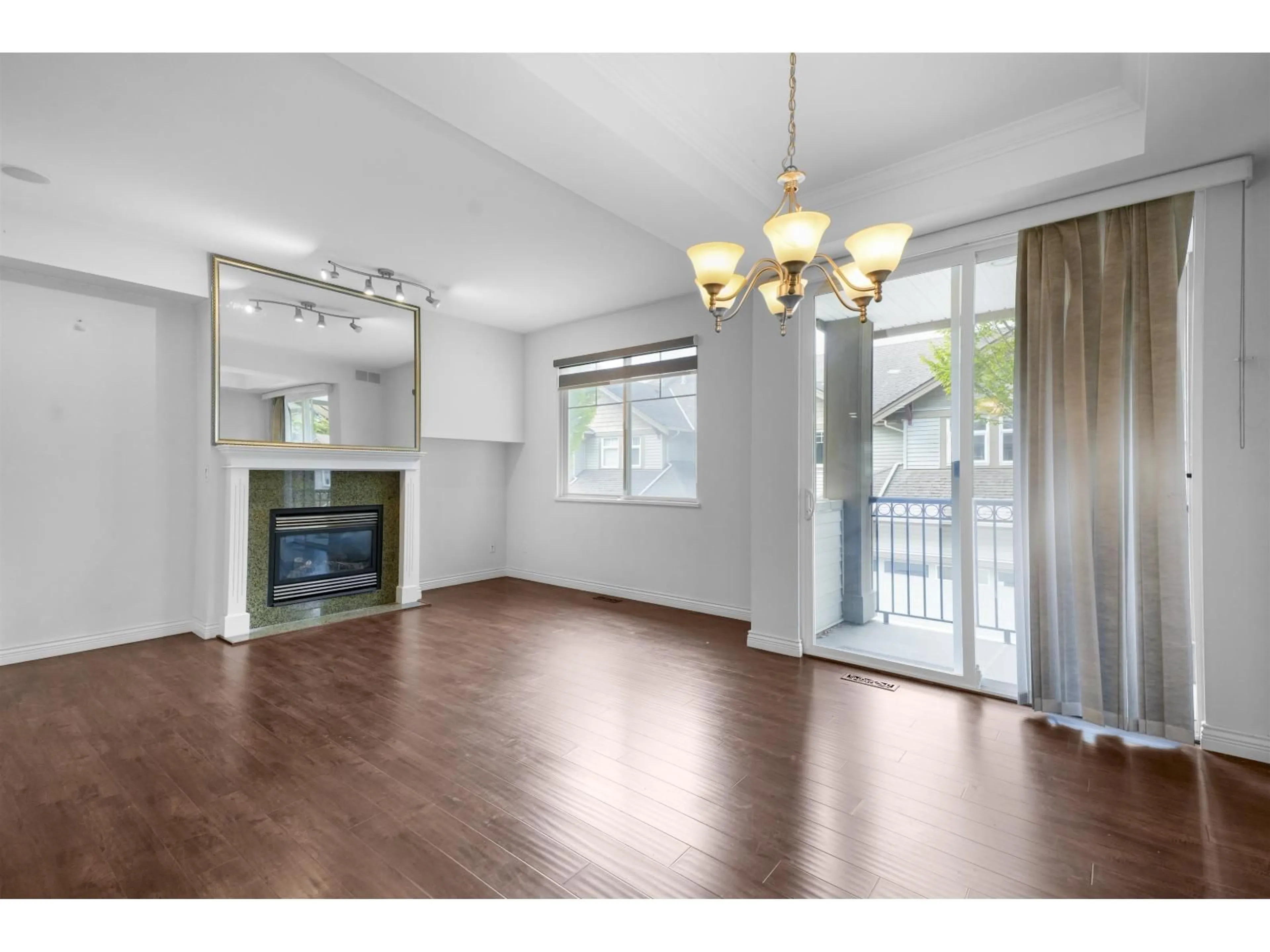 Unknown for 36 - 14453 72 AVENUE, Surrey British Columbia V3S2E6