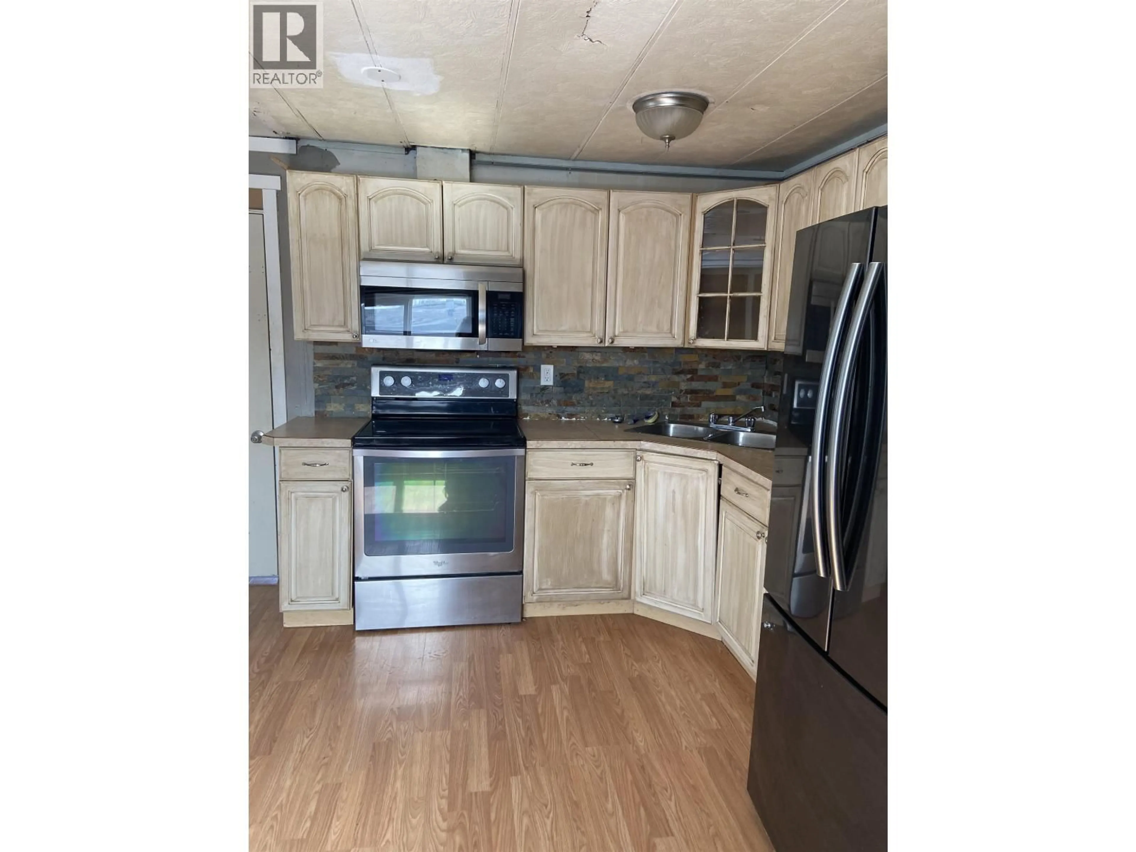 Open concept kitchen, unknown for 73 - 12842 OLD HOPE ROAD, Charlie Lake British Columbia V0C1H0