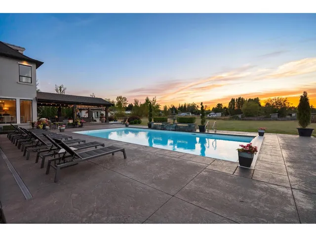 687 204TH STREET, Langley 5