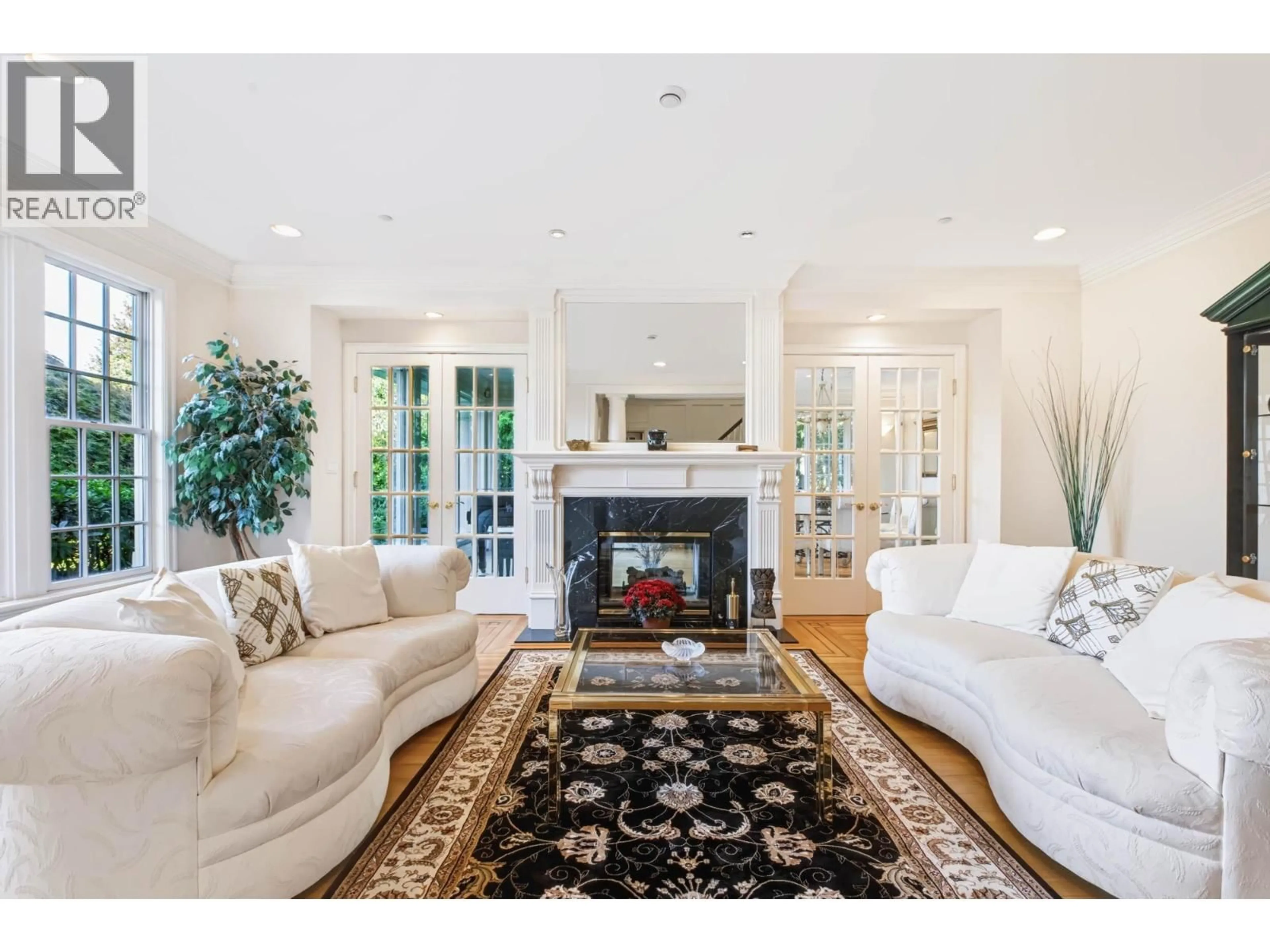 Living room with furniture, unknown for 1330 MINTO CRESCENT, Vancouver British Columbia V6H2J5