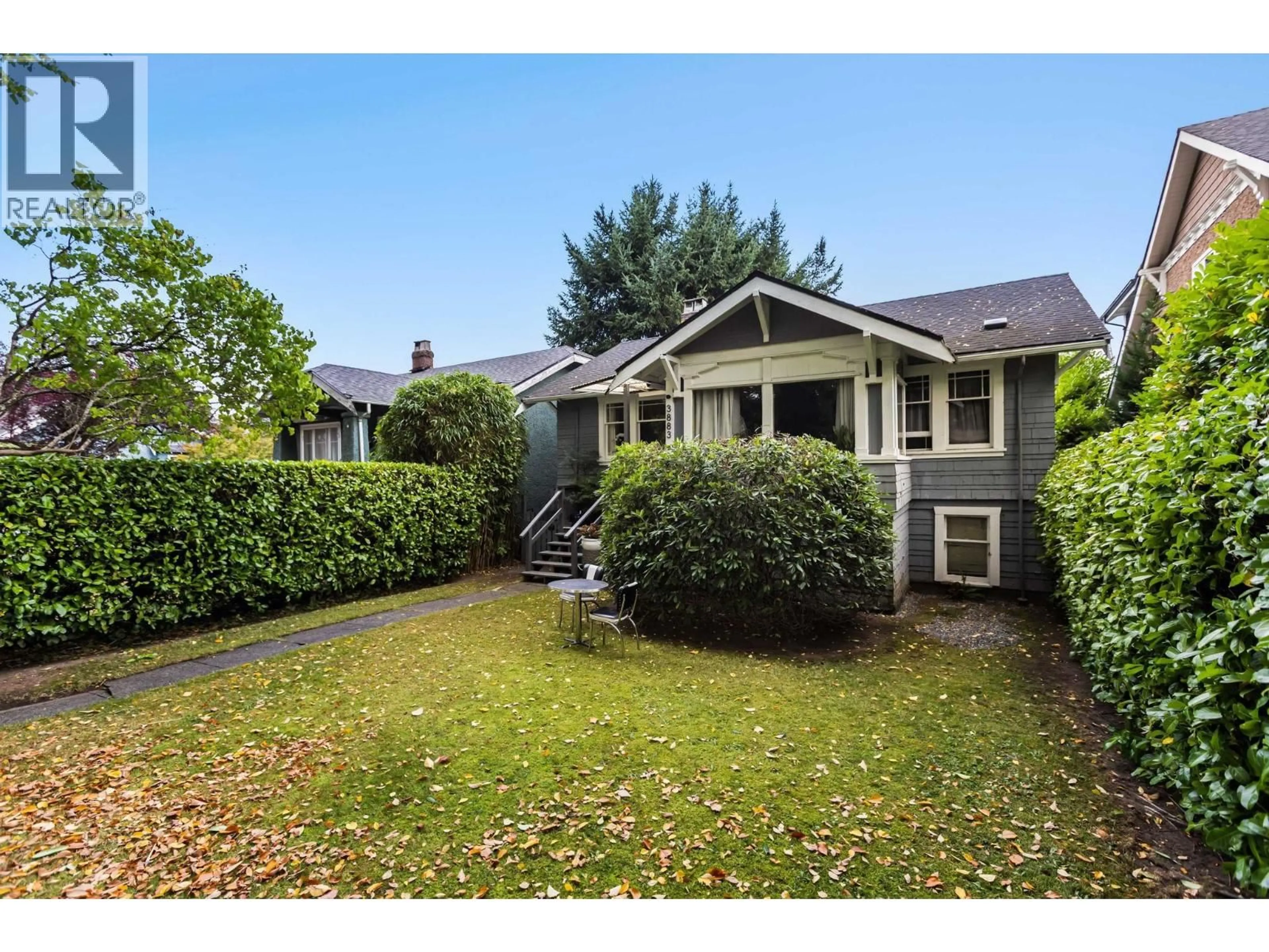 A pic from outside/outdoor area/front of a property/back of a property/a pic from drone, street for 3883 20TH AVENUE, Vancouver British Columbia V6S1G1