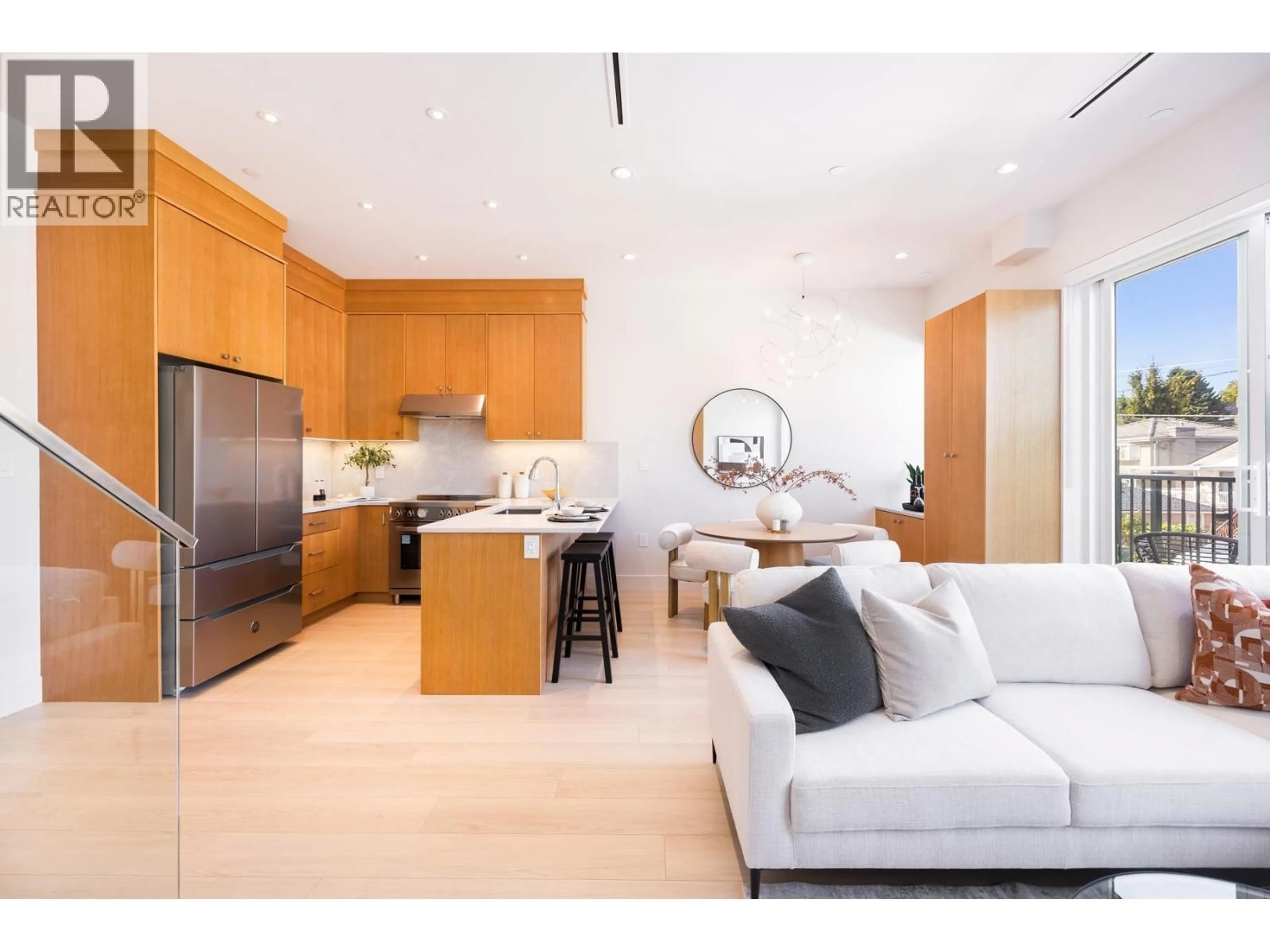 Open concept kitchen, unknown for 3 - 2995 ADANAC STREET, Vancouver British Columbia V5K2N4