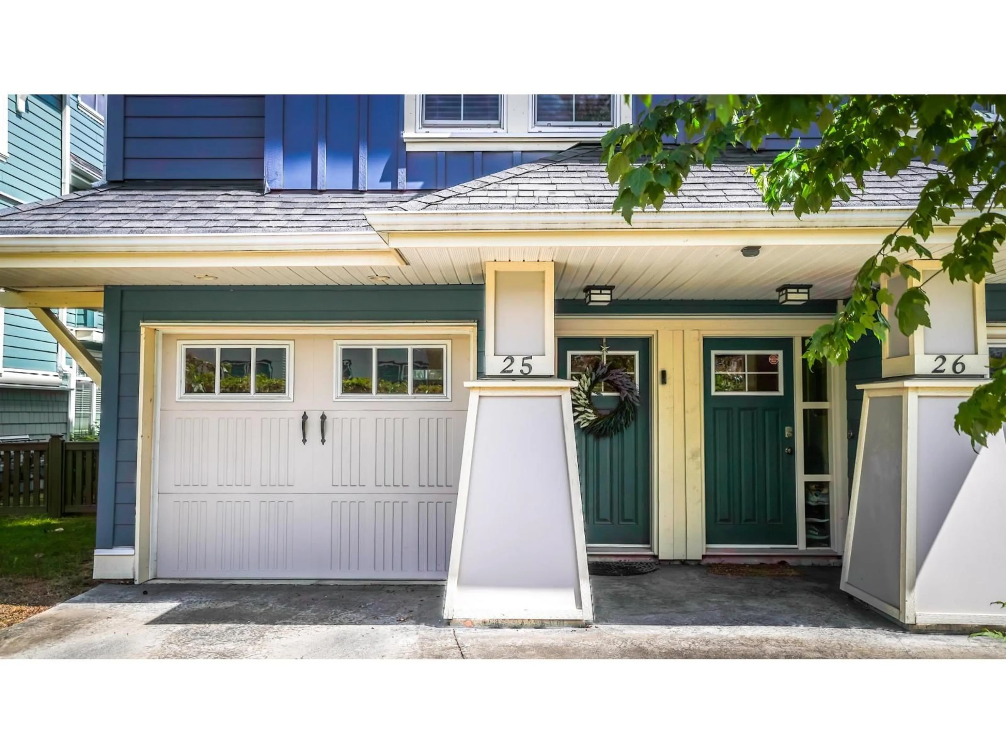Home with vinyl exterior material, street for 25 - 45290 SOOWAHLIE CRESCENT, Chilliwack British Columbia V2R0S6