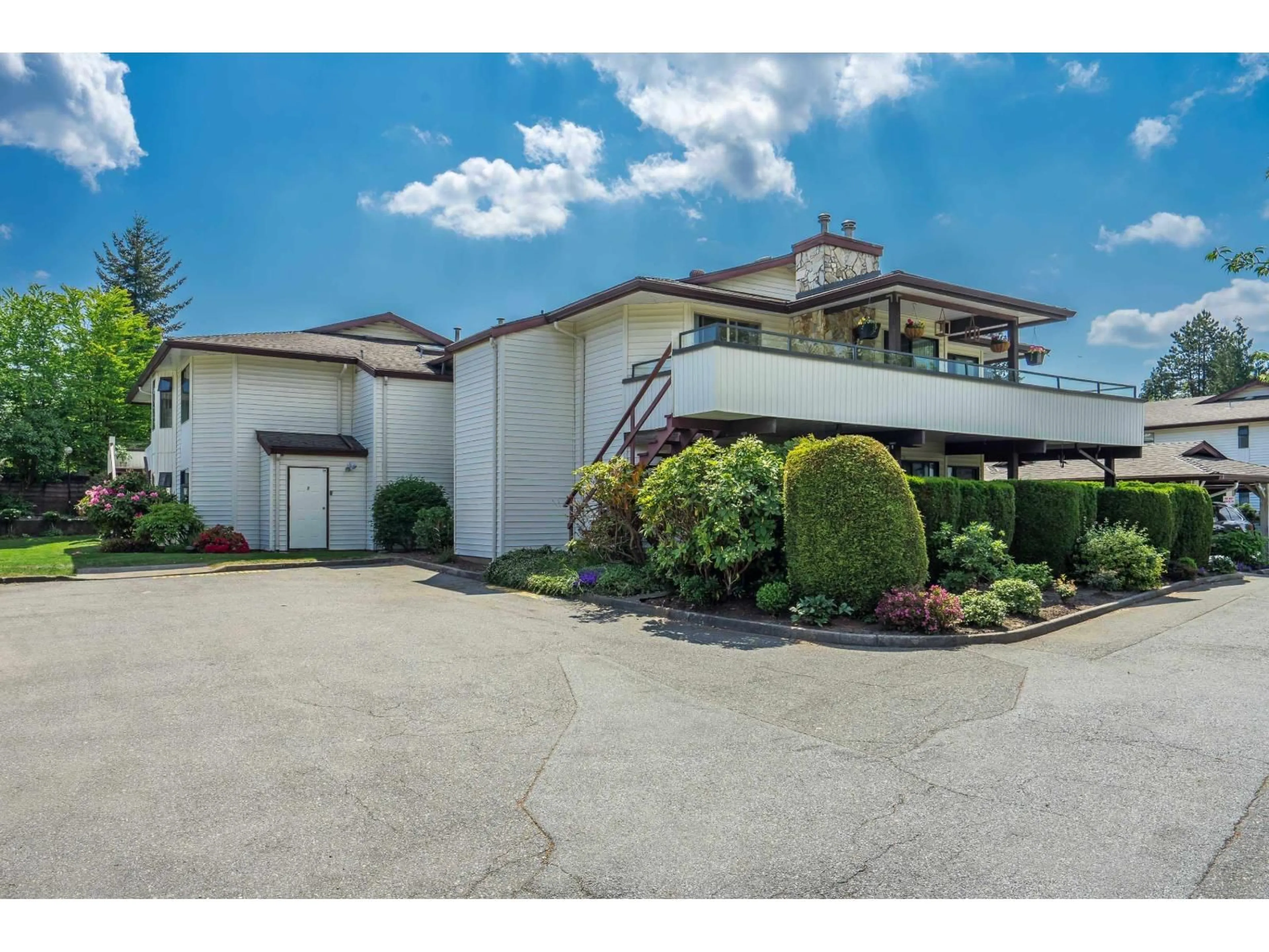 Unknown for 137 - 15153 98 AVENUE, Surrey British Columbia V3R9M8