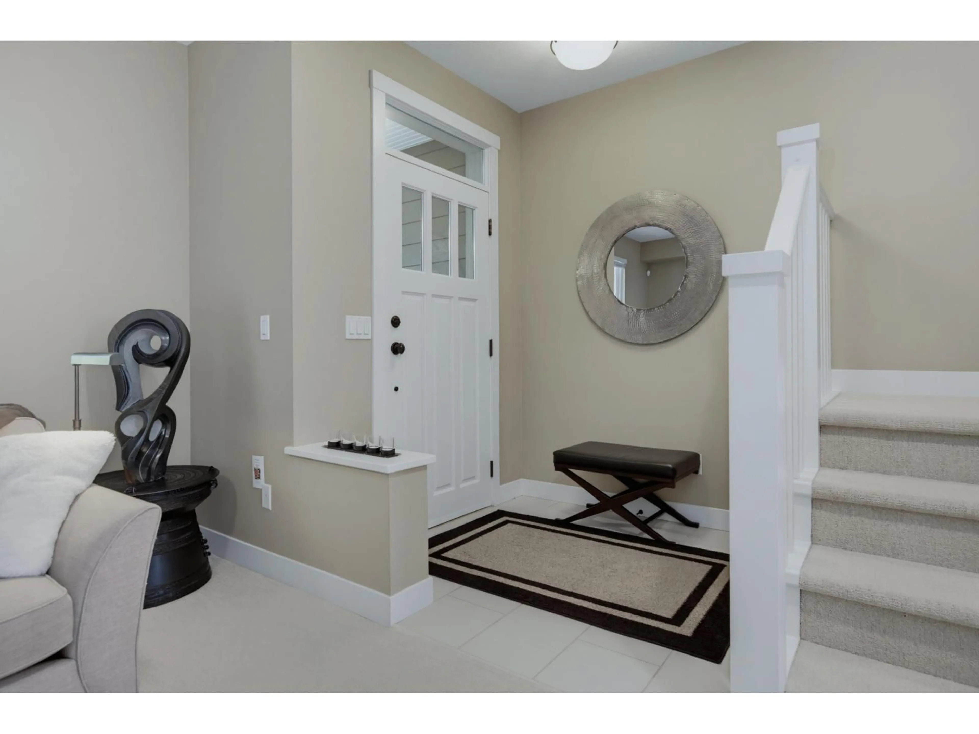Indoor entryway for 22955 BILLY BROWN ROAD, Langley British Columbia V1M4G3