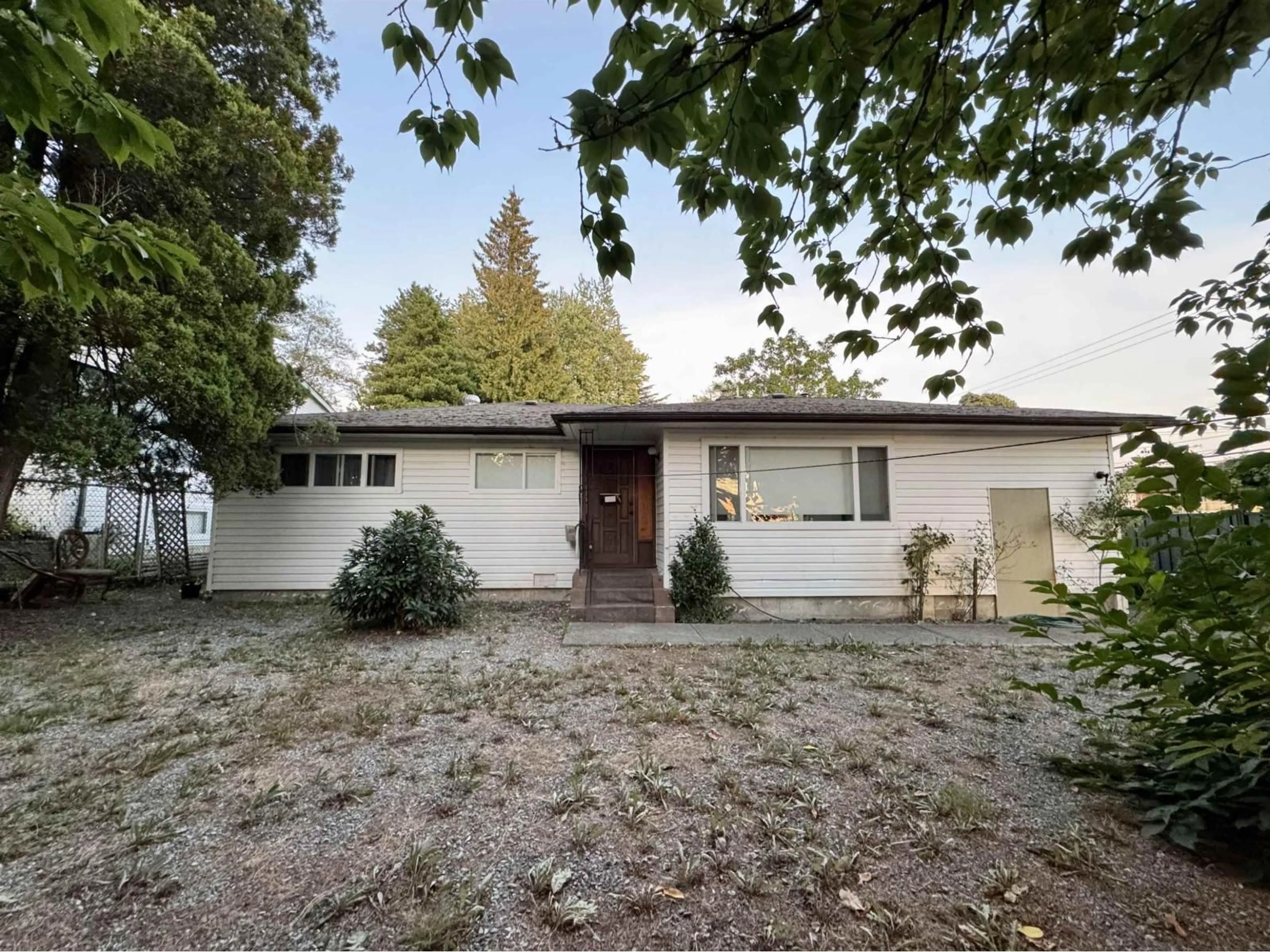 Home with vinyl exterior material, street for 8406 152 STREET, Surrey British Columbia V3S3M8