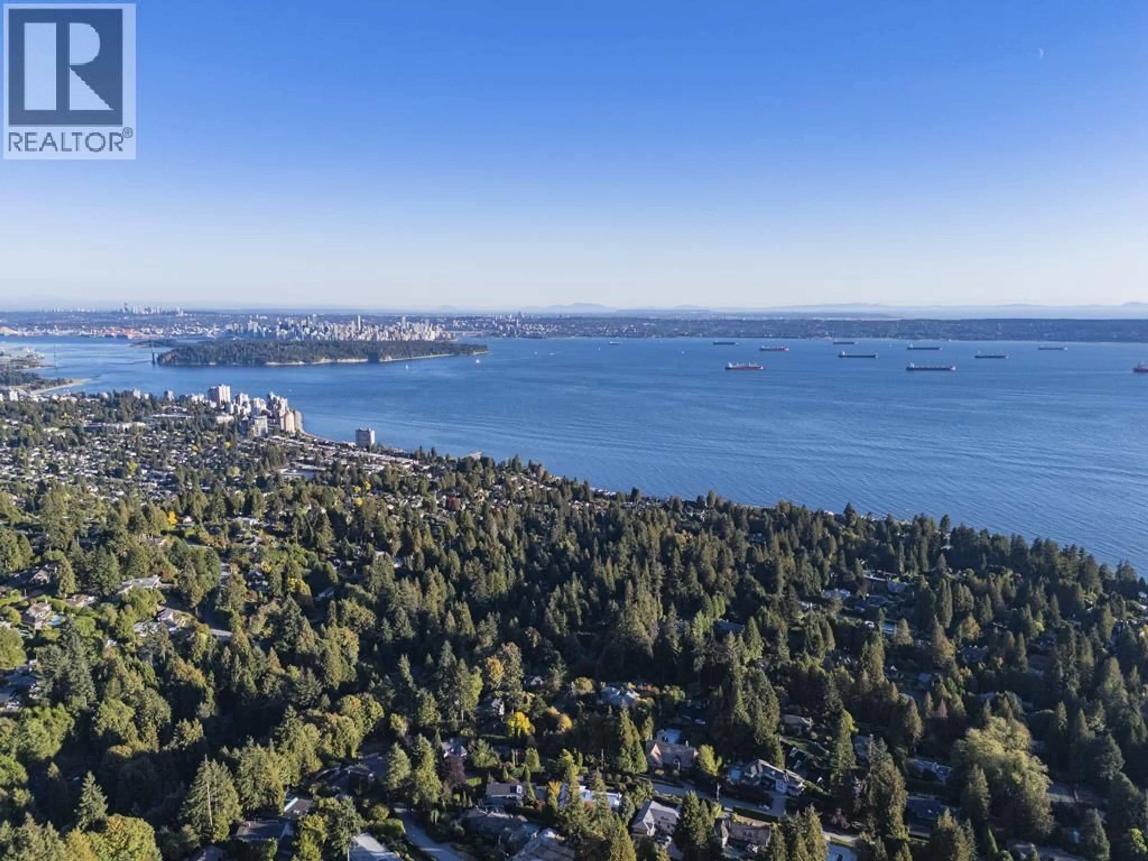 A pic from outside/outdoor area/front of a property/back of a property/a pic from drone, water/lake/river/ocean view for 2866 RODGERS CREEK LANE, West Vancouver British Columbia V7S0A7