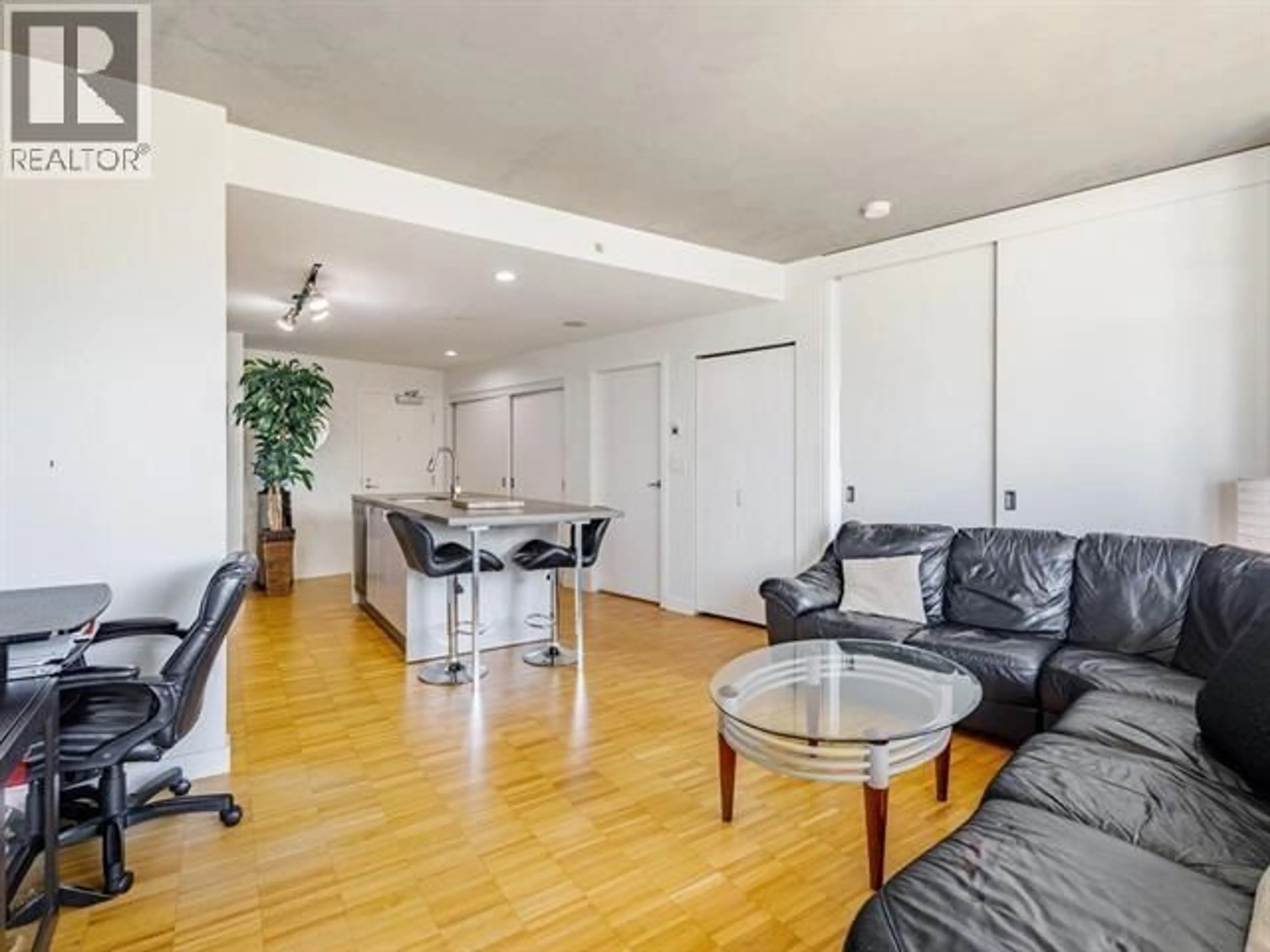 Living room with furniture, unknown for 1506 - 108 CORDOVA STREET, Vancouver British Columbia V6B0G5