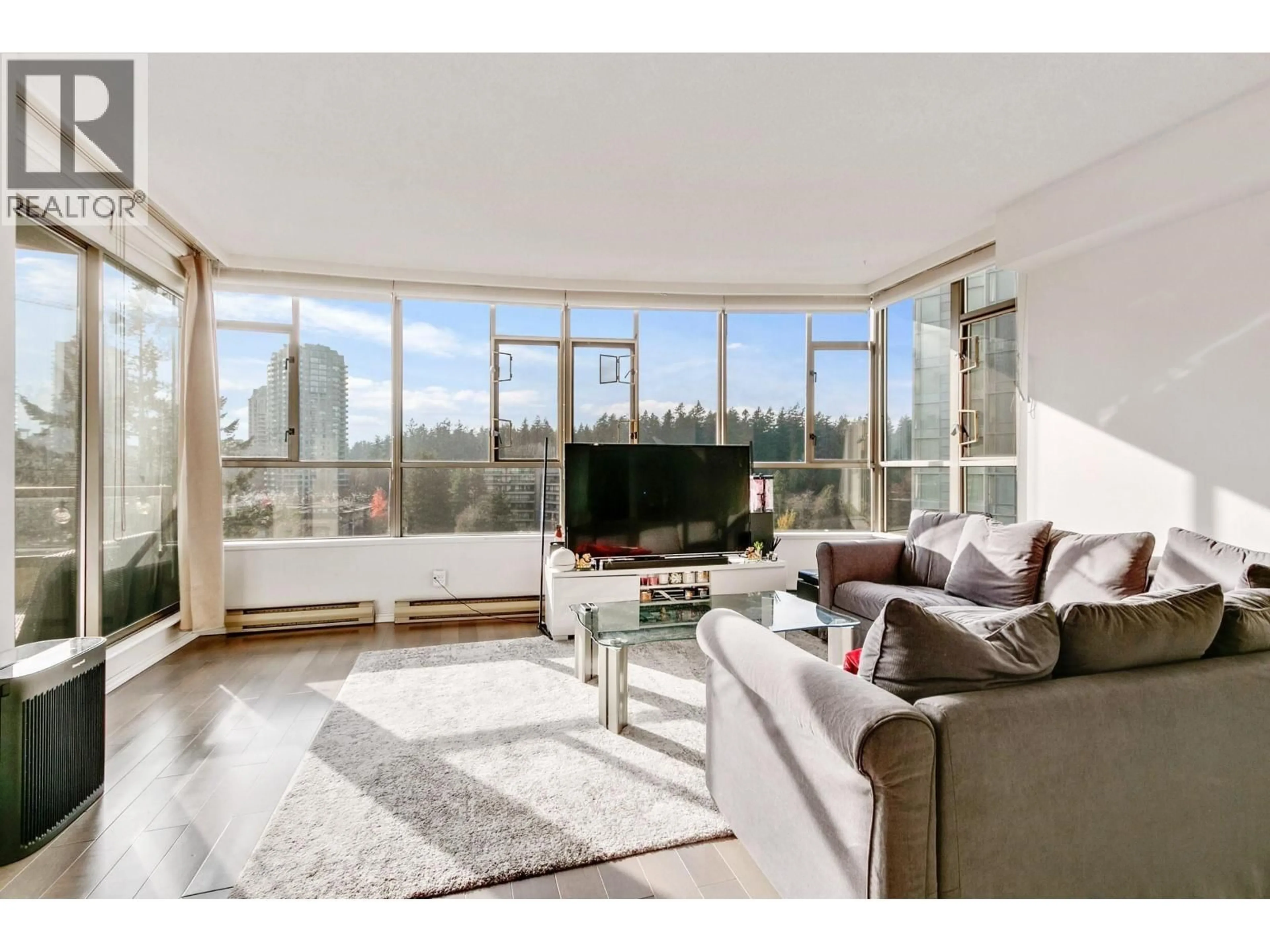 Living room with furniture, unknown for 905 - 5885 OLIVE AVENUE, Burnaby British Columbia V5H4N8