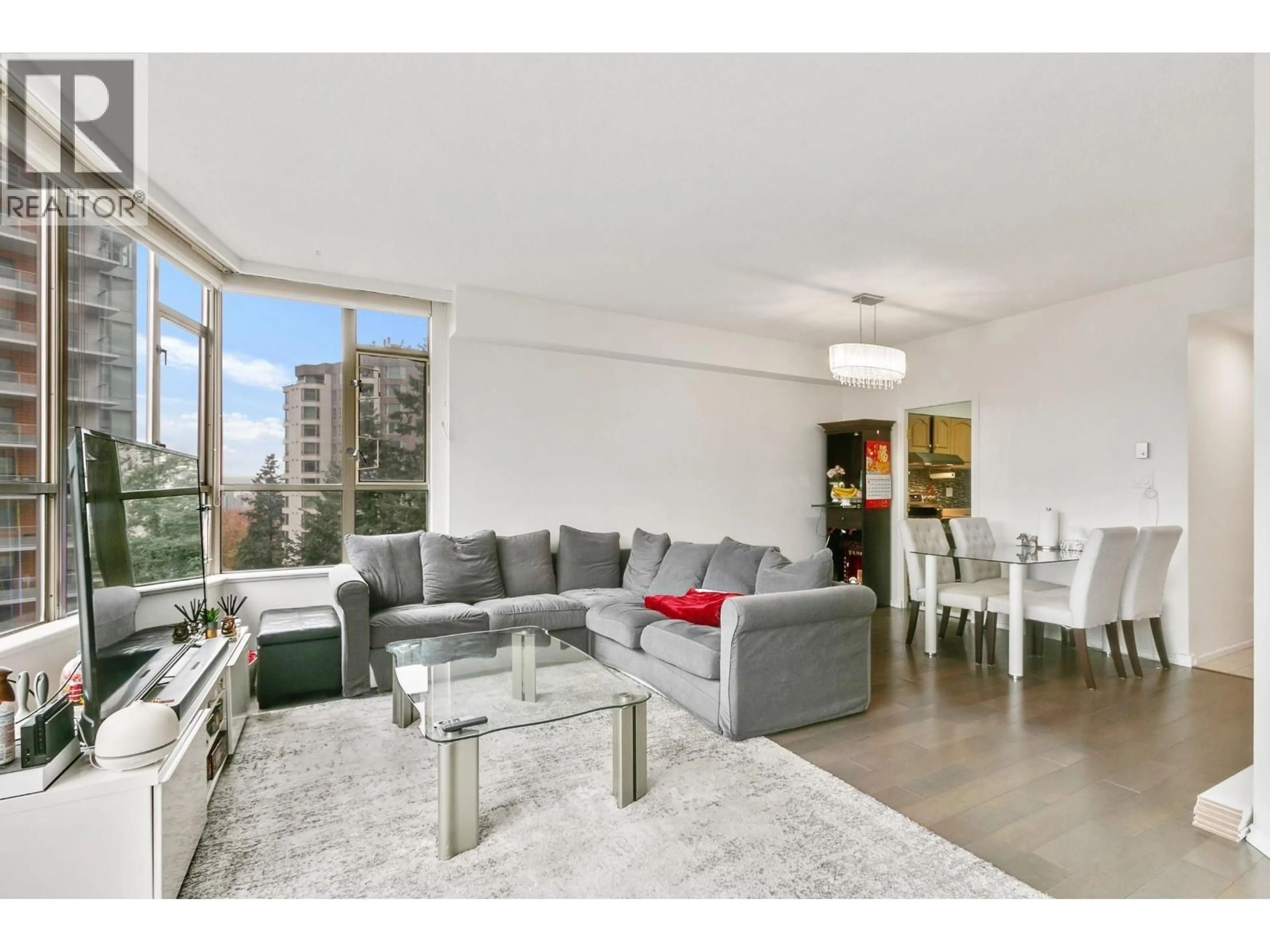 Living room with furniture, unknown for 905 - 5885 OLIVE AVENUE, Burnaby British Columbia V5H4N8