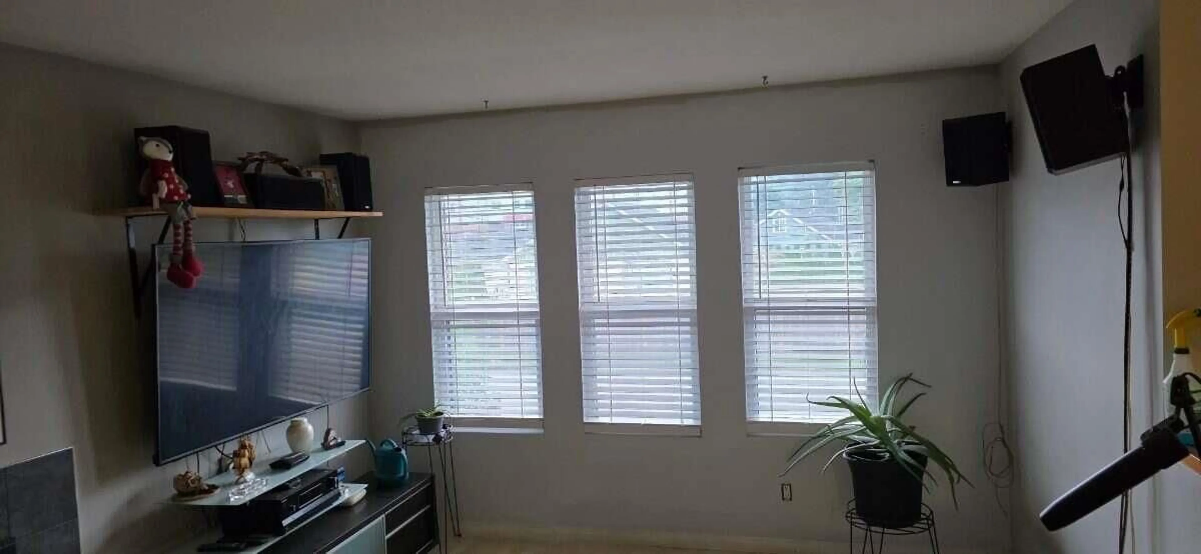 A pic of a room for 12809 114 AVENUE, Surrey British Columbia V3R2L2