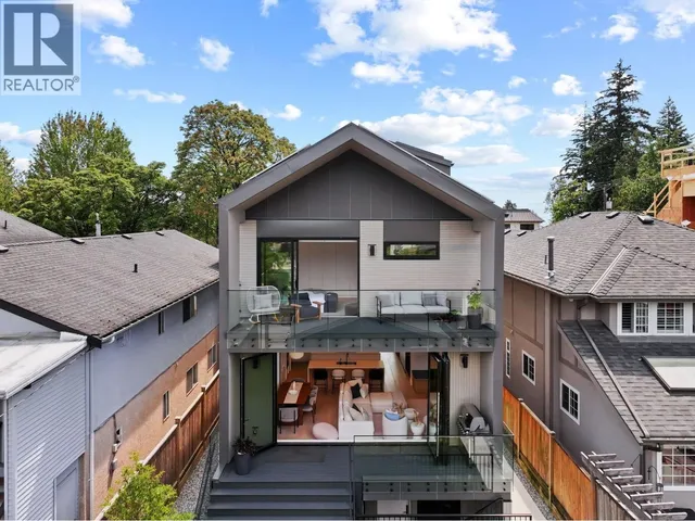 2987 40TH AVENUE, Vancouver 2