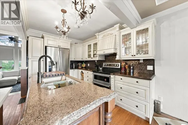 6009 ELGIN AVENUE, Burnaby 5