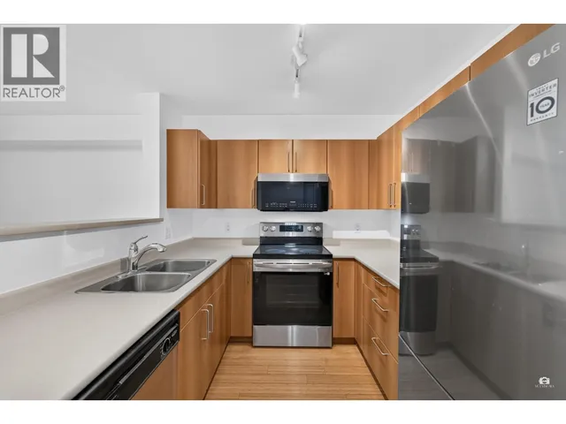301 - 3575 EUCLID AVENUE AVENUE, Vancouver 5