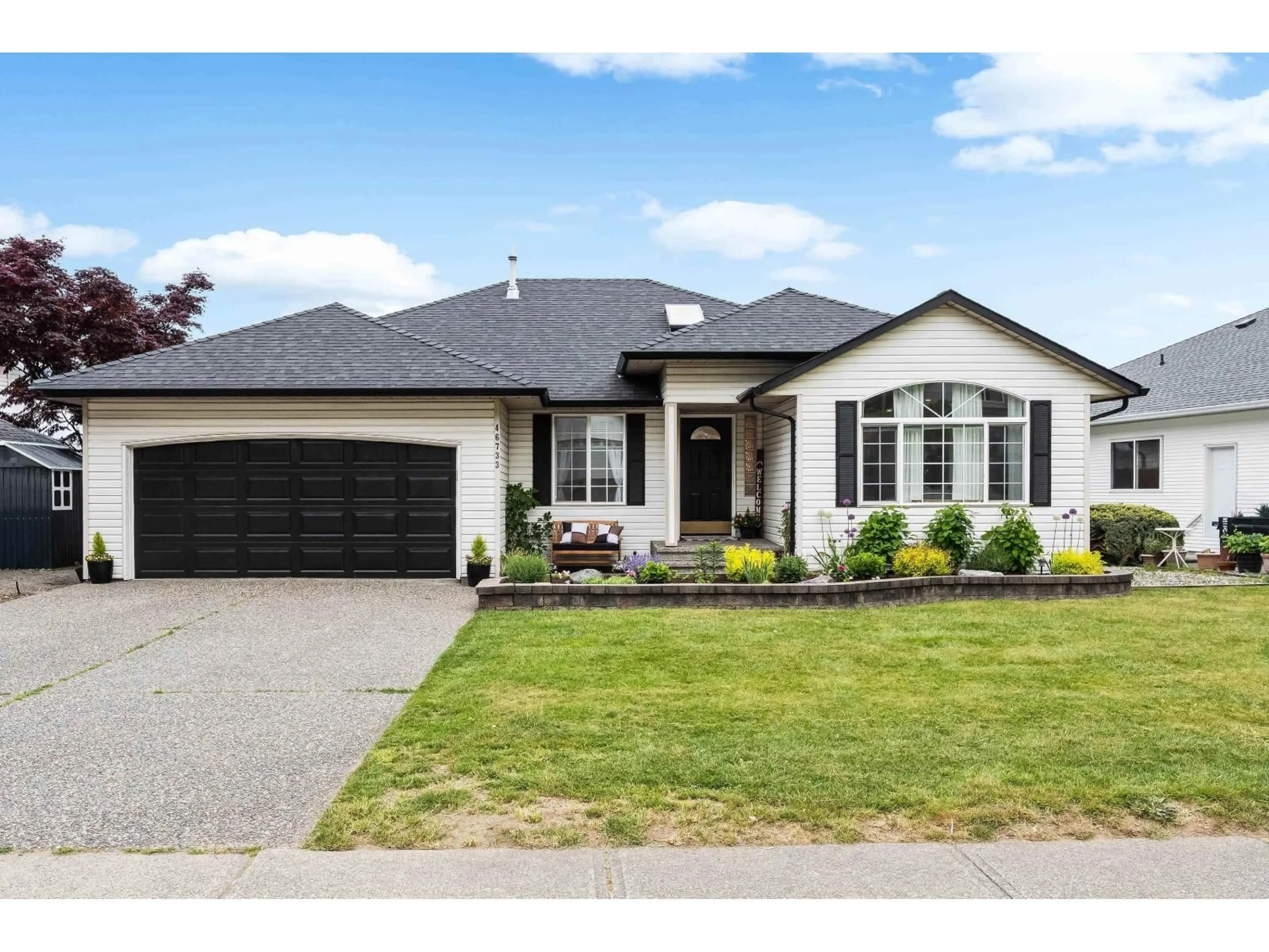 Home with vinyl exterior material, street for 46733 SYLVAN DRIVE, Chilliwack British Columbia V2R4E9