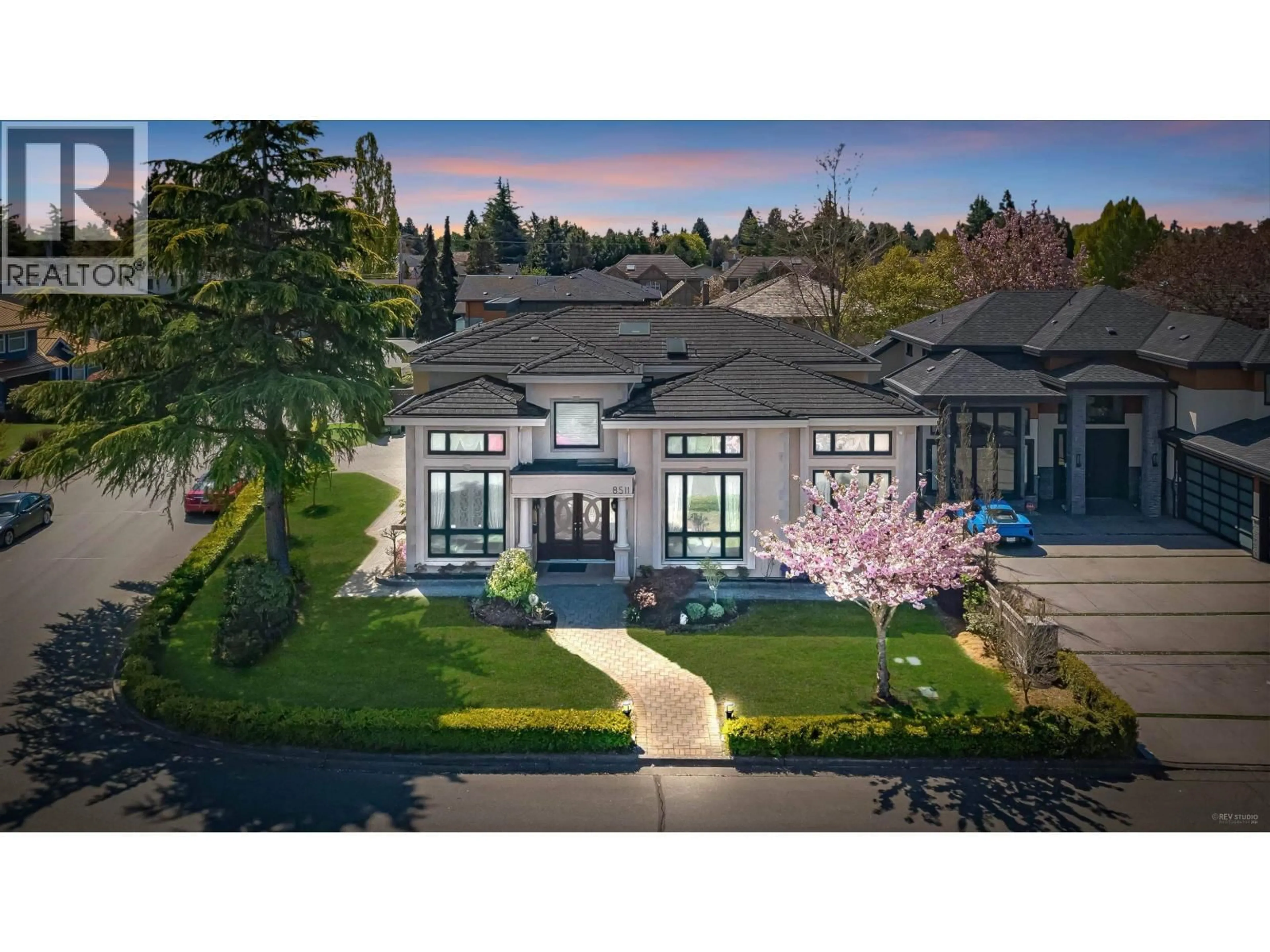A pic from outside/outdoor area/front of a property/back of a property/a pic from drone, unknown for 8511 SUNNYWOOD DRIVE, Richmond British Columbia V6Y3G4
