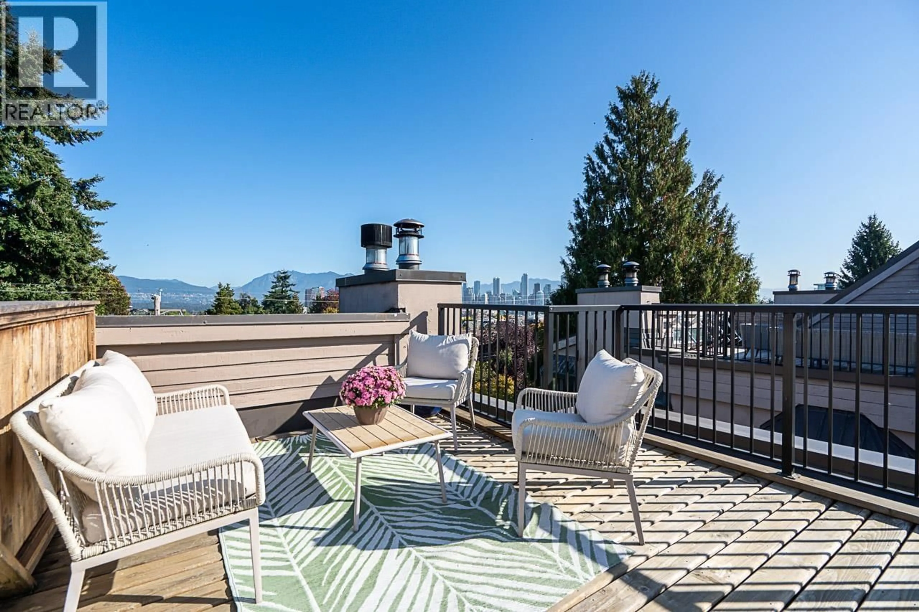 Patio, mountain view for 315 - 1922 7TH AVENUE, Vancouver British Columbia V6J1T1
