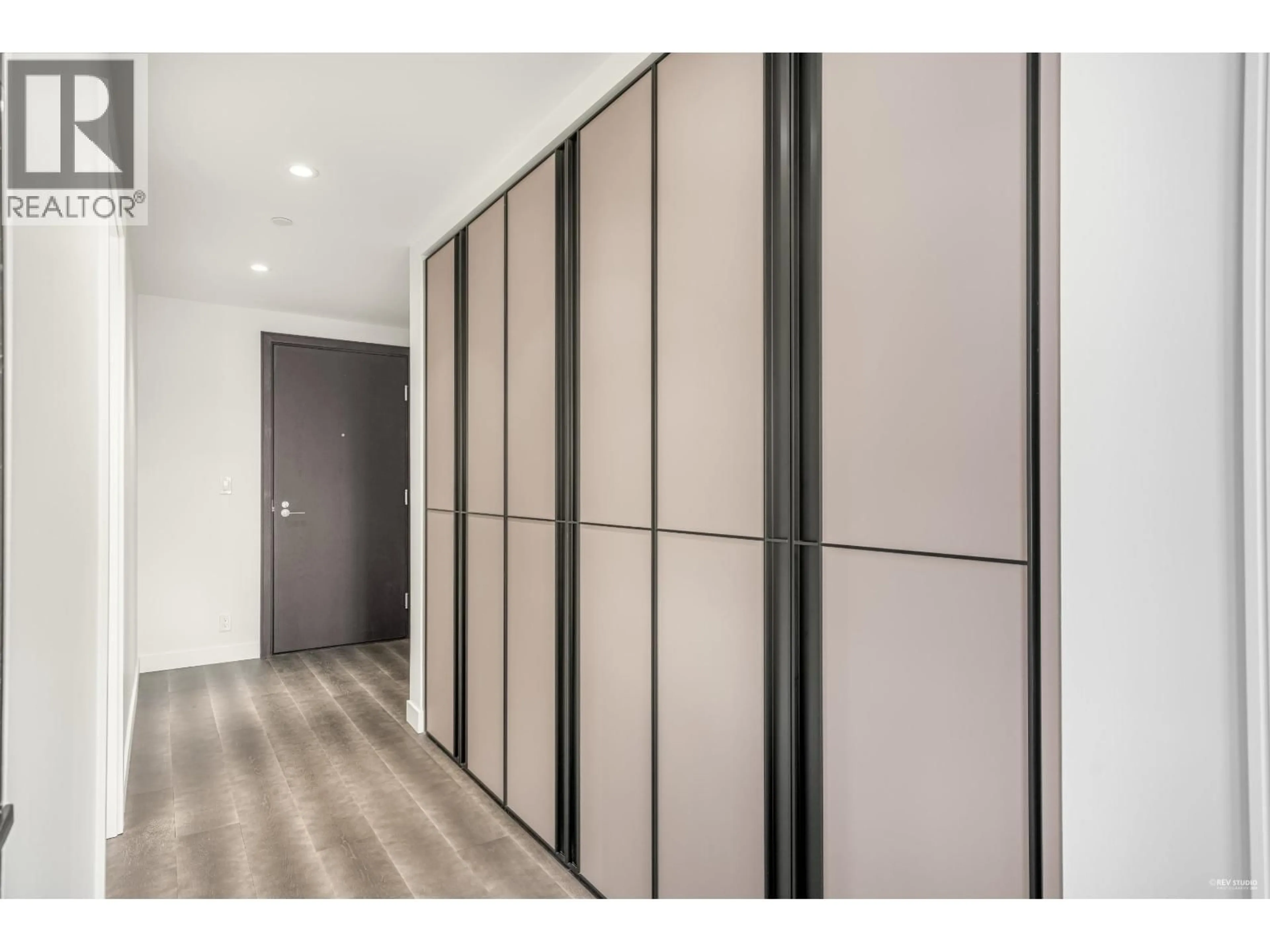 Storage room or clothes room or walk-in closet for 2604 - 1500 FERN STREET, North Vancouver British Columbia V7J0E6