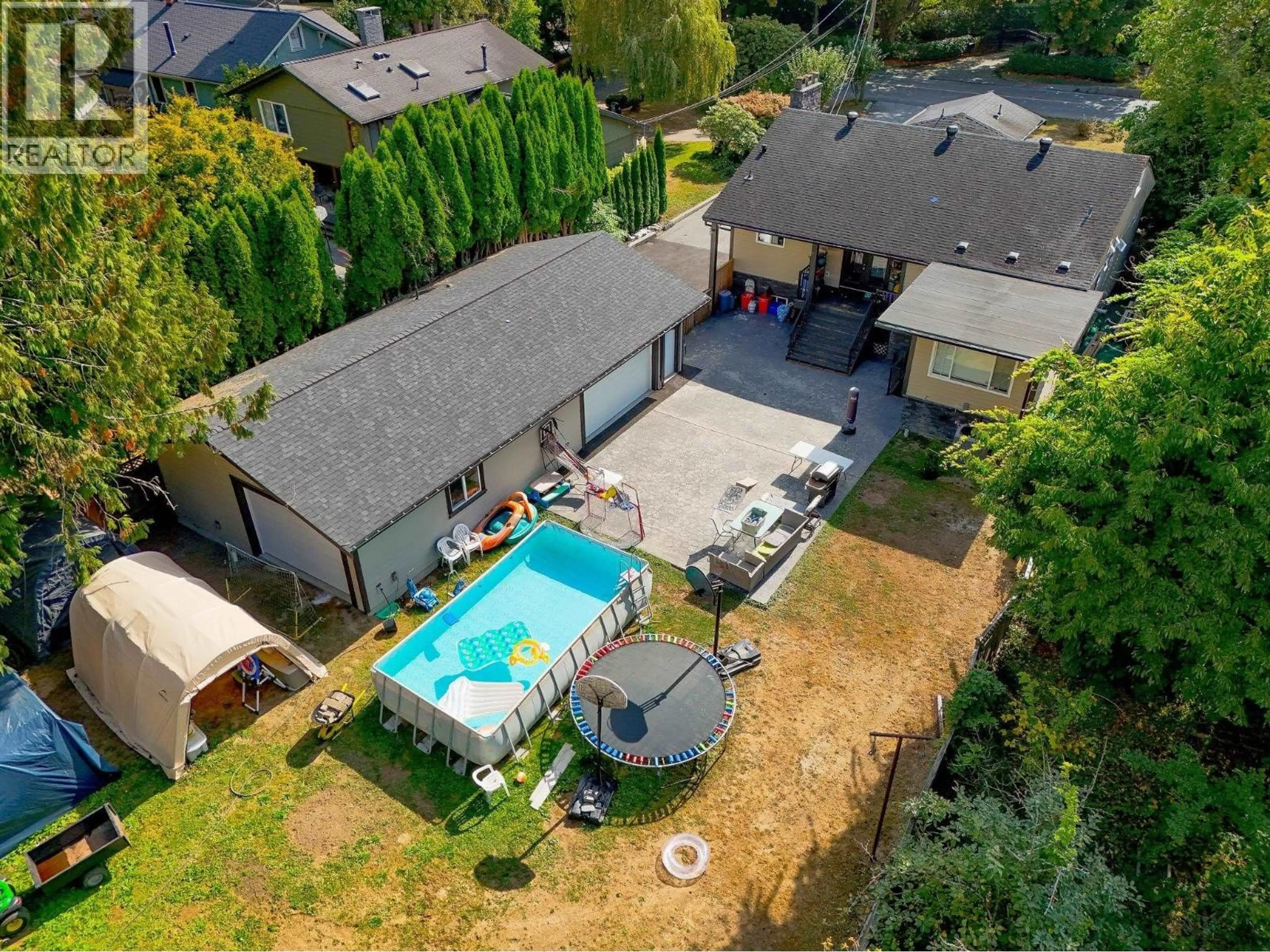 A pic from outside/outdoor area/front of a property/back of a property/a pic from drone, unknown for 21673 RIVER ROAD, Maple Ridge British Columbia V2X2B8