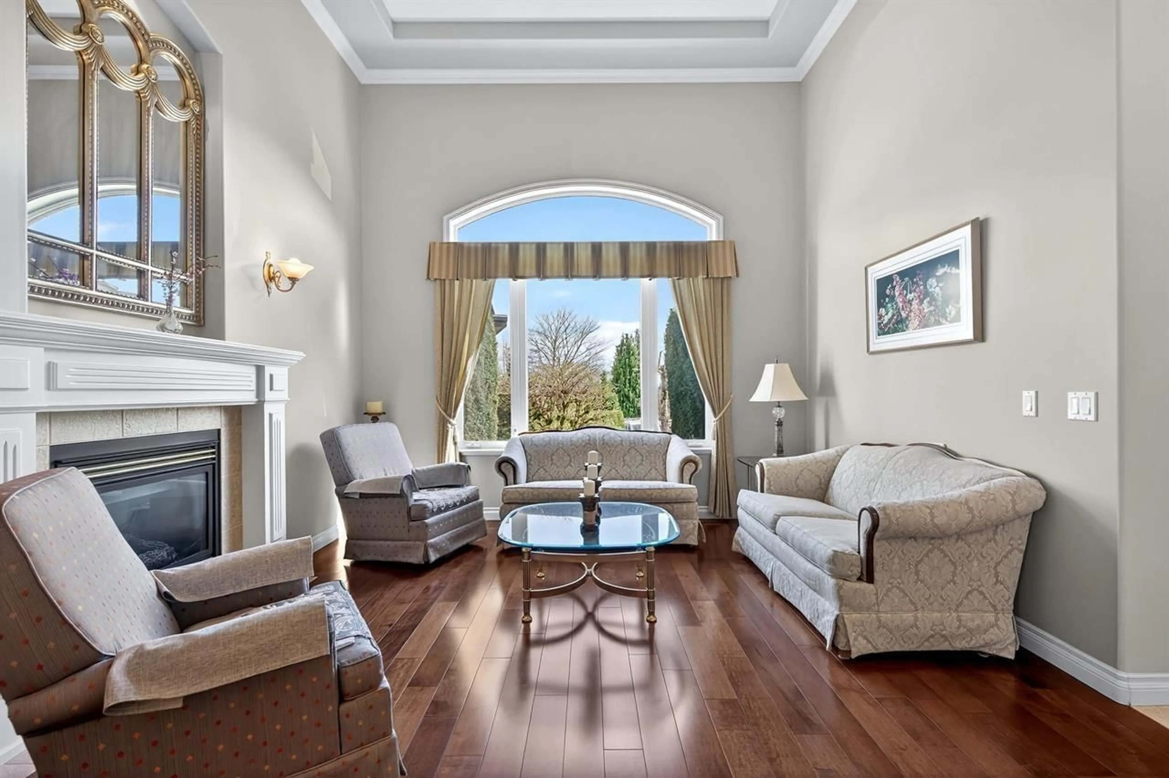 Living room with furniture, unknown for 9493 163 STREET, Surrey British Columbia V4N3C5