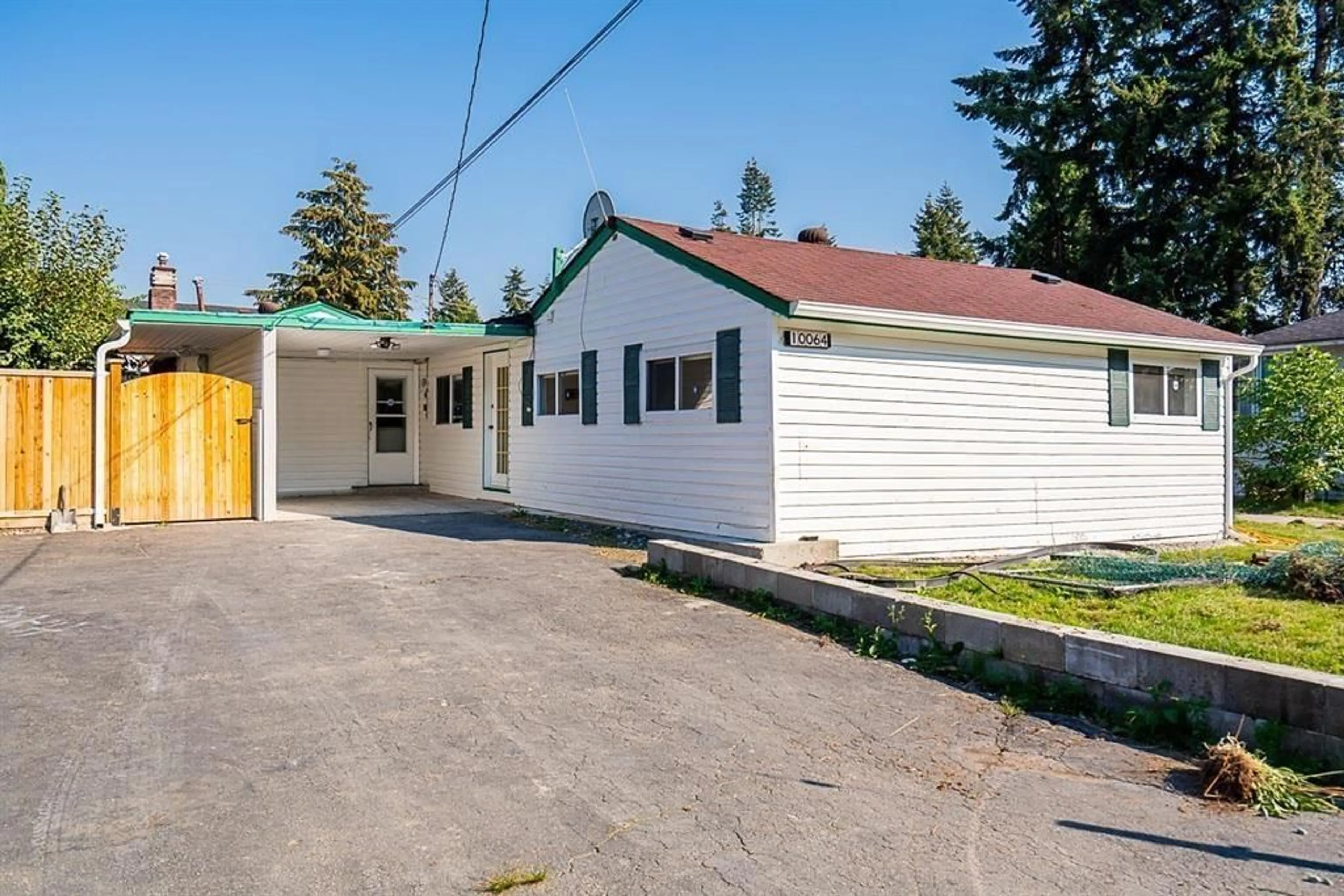 Unknown for 10064 127B STREET, Surrey British Columbia V3V5M3