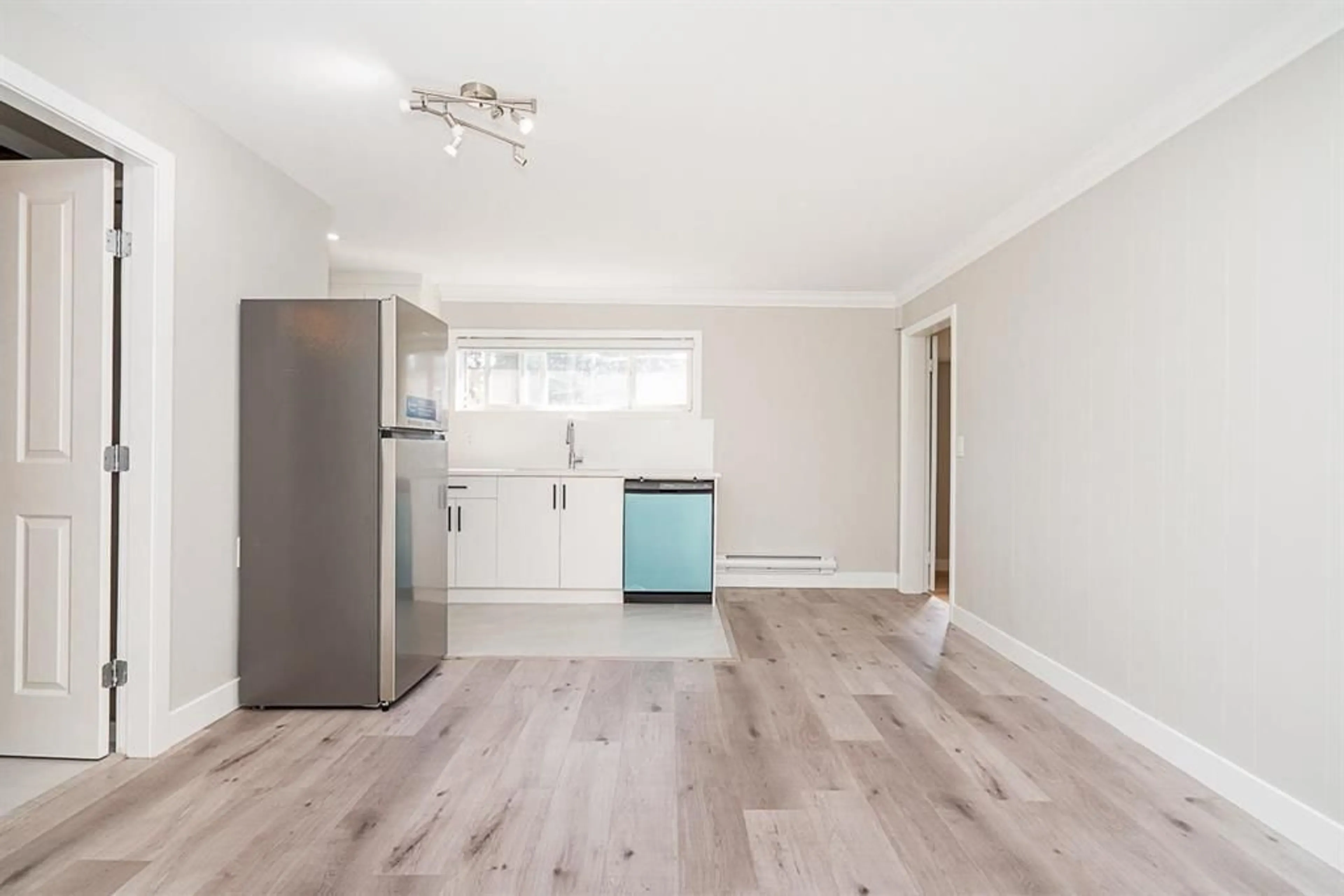 Unknown for 10064 127B STREET, Surrey British Columbia V3V5M3