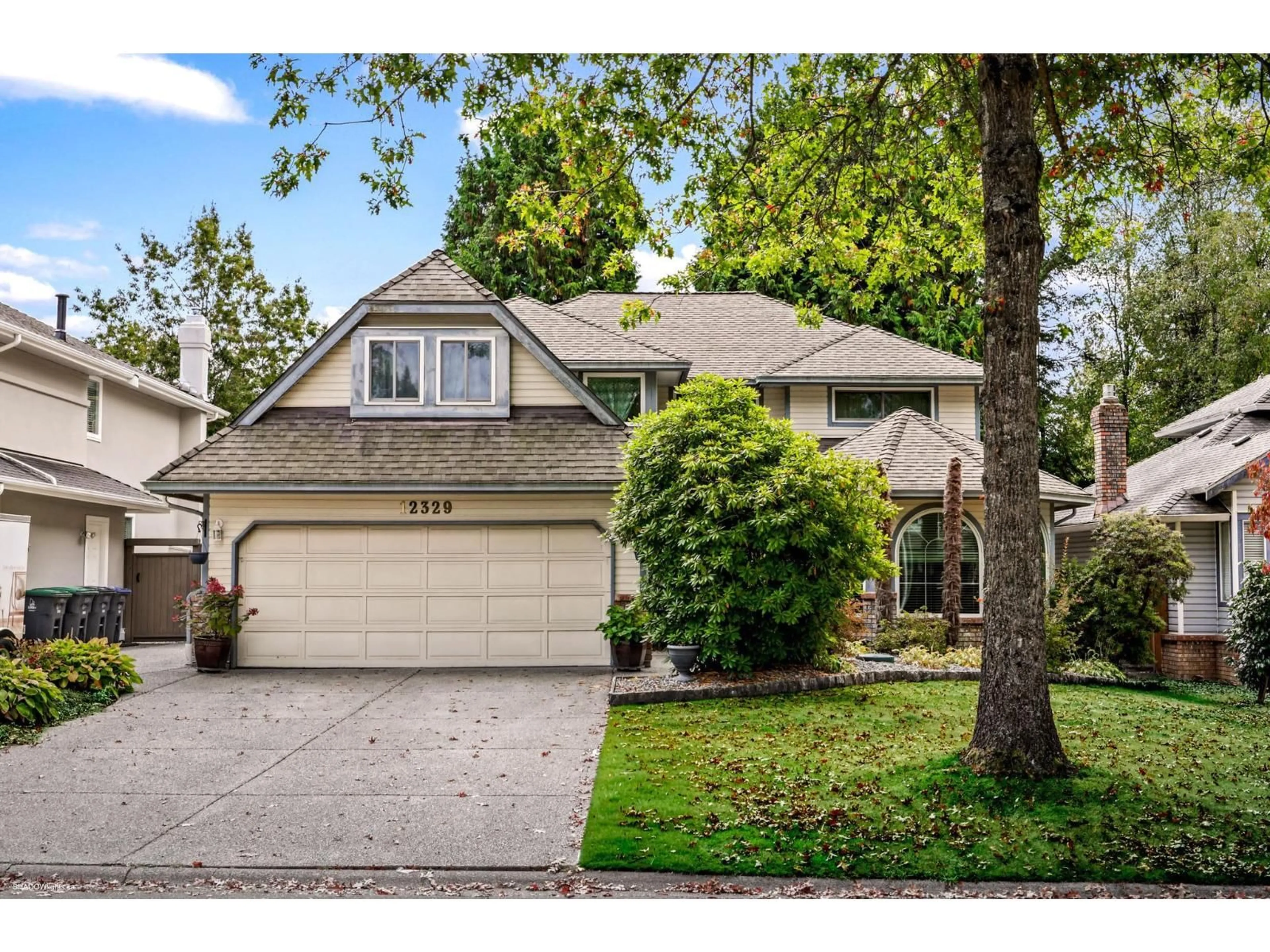 Home with vinyl exterior material, street for 12329 NORTHPARK CRESCENT, Surrey British Columbia V3X2A9