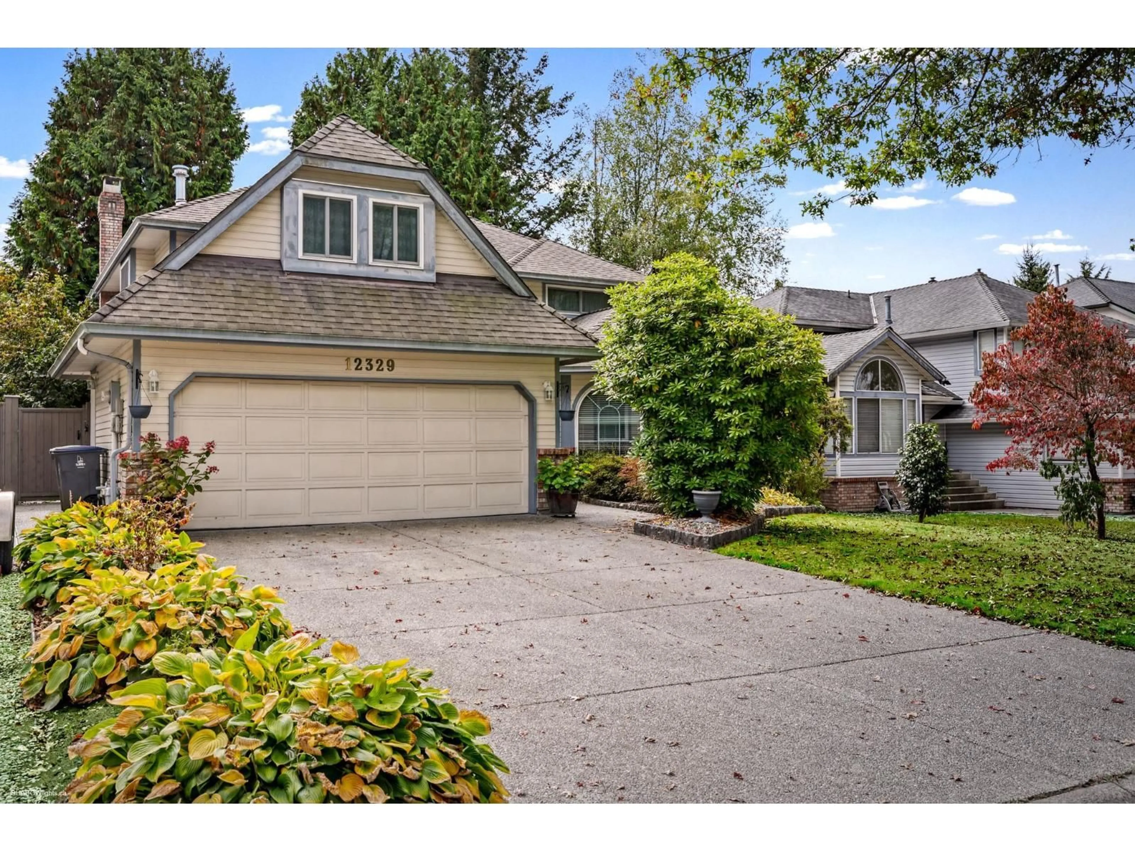 Home with vinyl exterior material, street for 12329 NORTHPARK CRESCENT, Surrey British Columbia V3X2A9