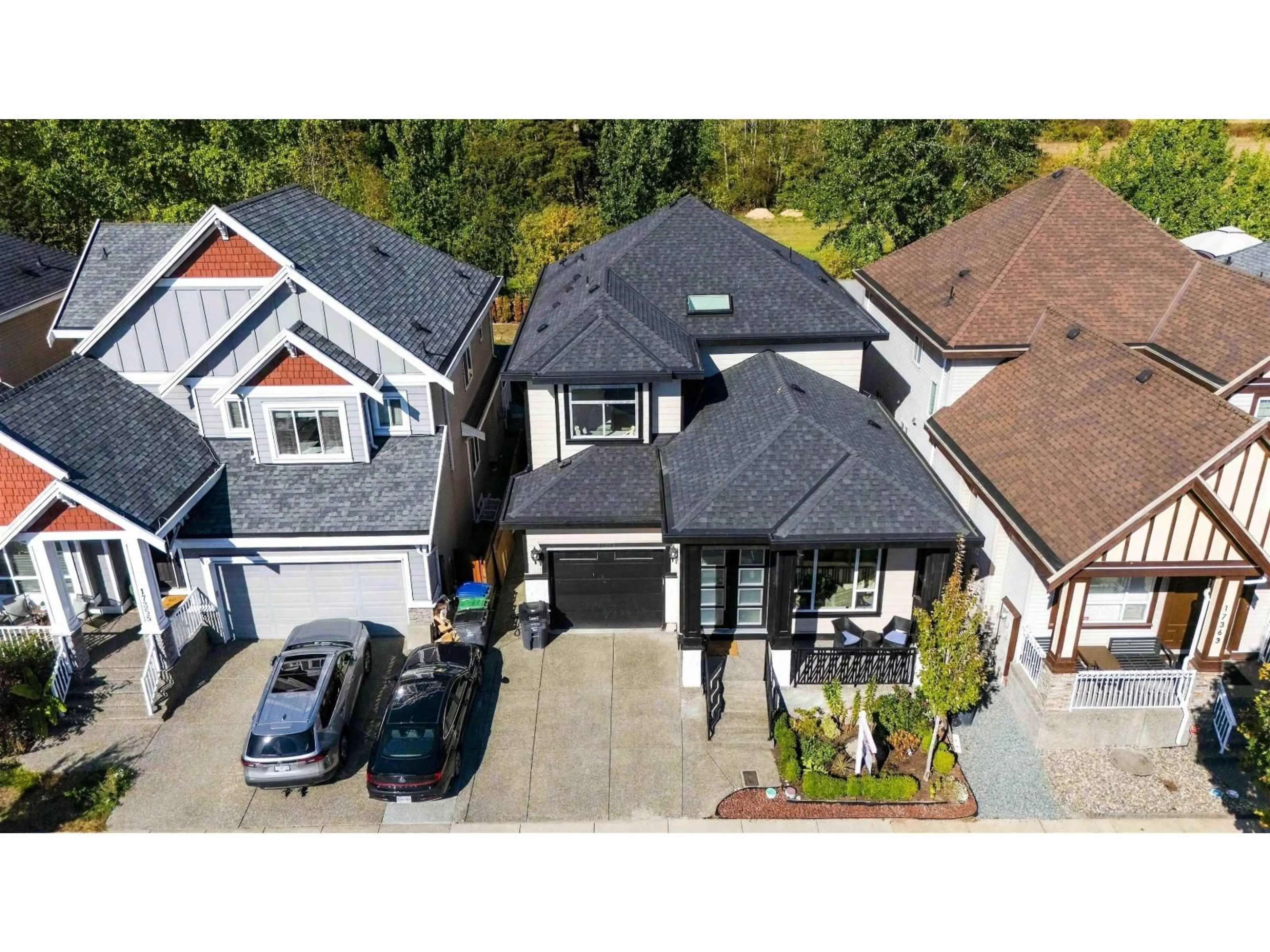 A pic from outside/outdoor area/front of a property/back of a property/a pic from drone, street for 17359 64A AVENUE, Surrey British Columbia V3S2H8