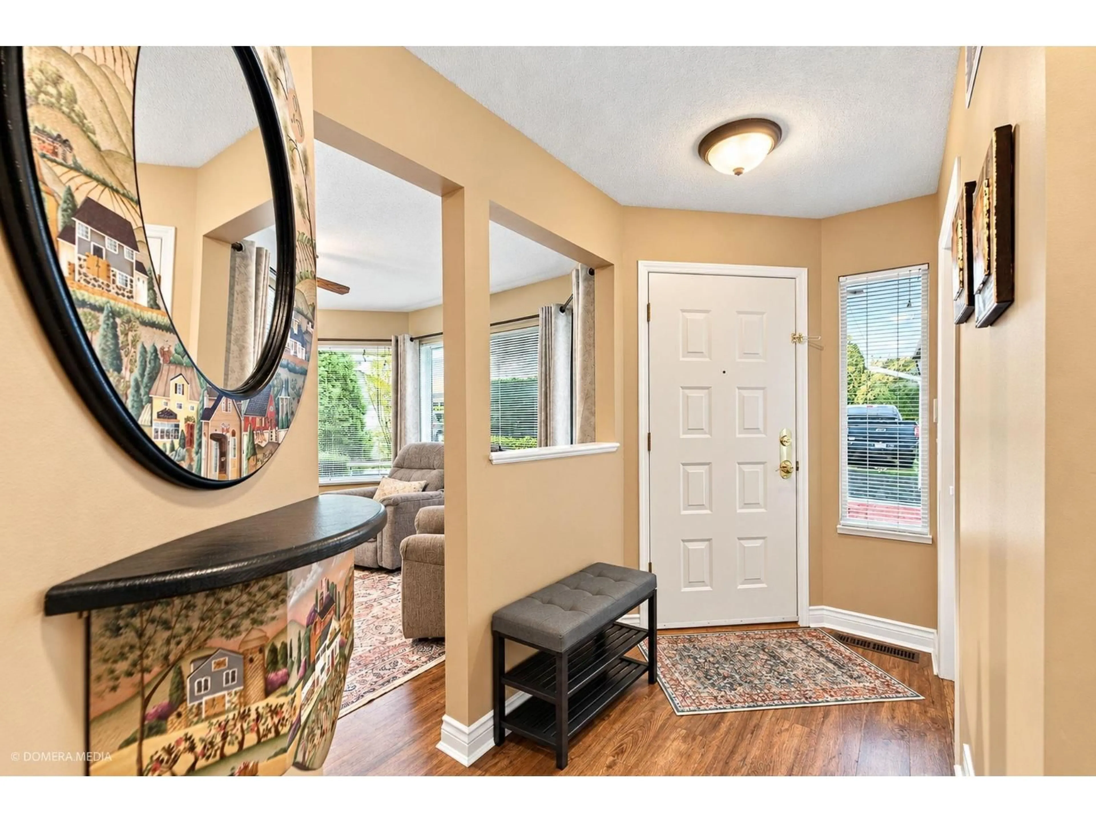 Indoor entryway for 114 - 21928 48TH AVENUE, Langley British Columbia V3A8H1
