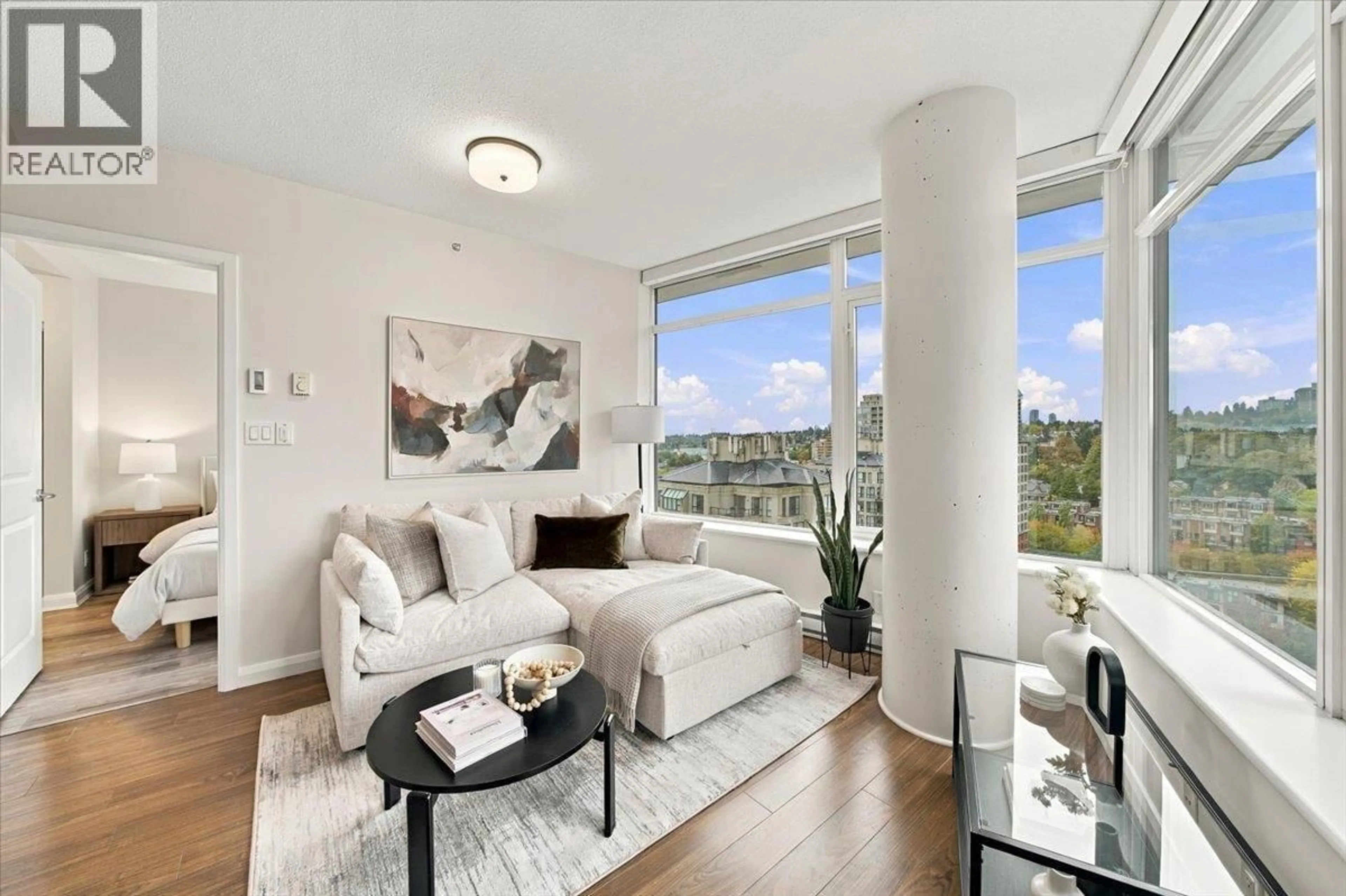 Living room with furniture, unknown for 2106 - 892 CARNARVON STREET, New Westminster British Columbia V3M0C5
