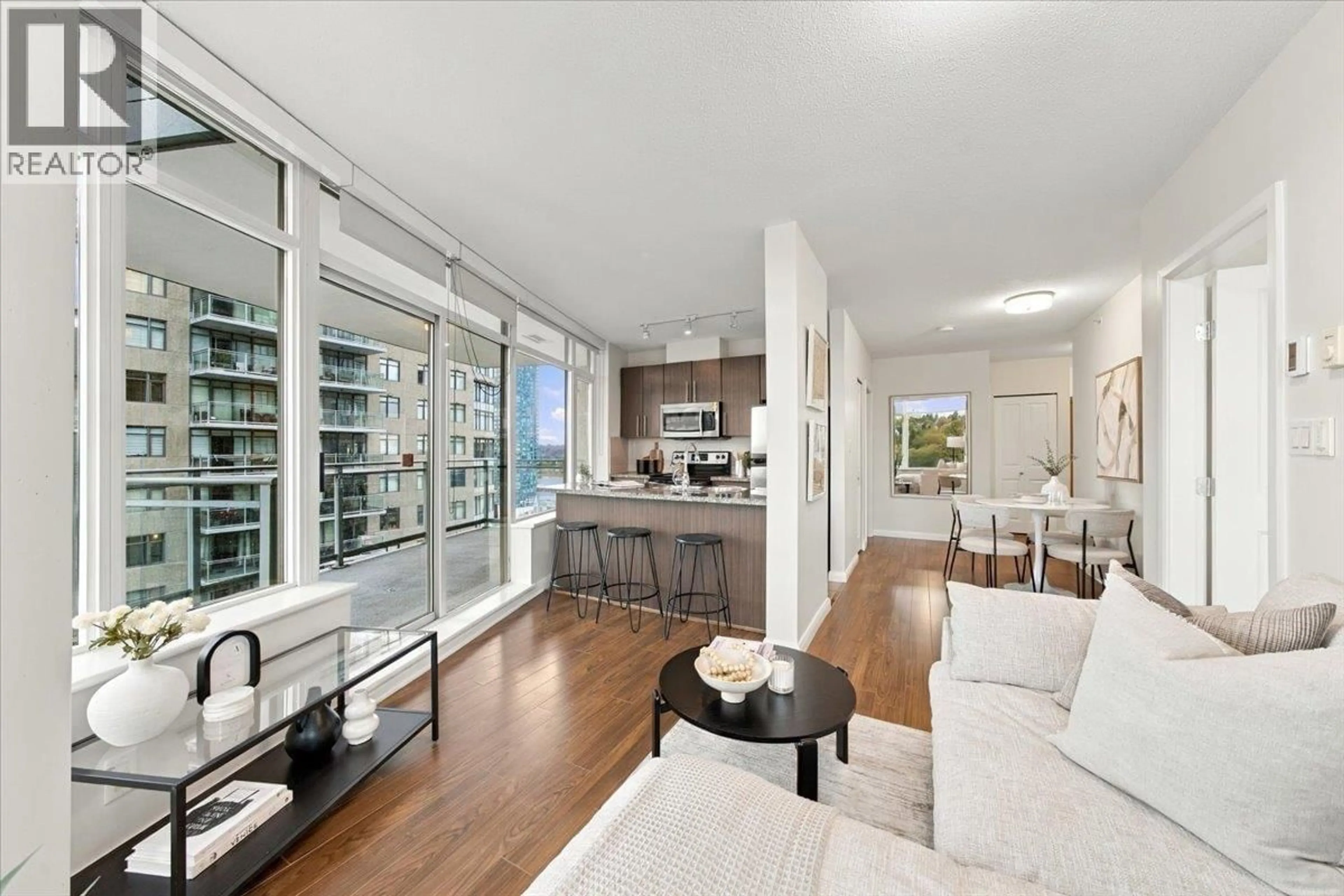 Living room with furniture, unknown for 2106 - 892 CARNARVON STREET, New Westminster British Columbia V3M0C5